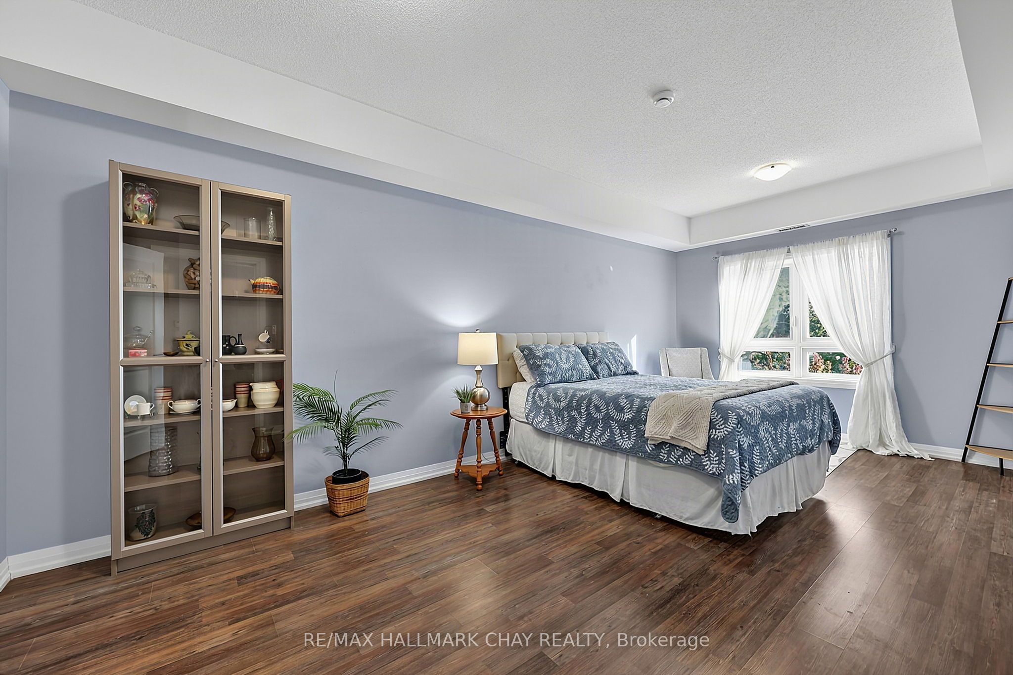 161 Wellington Street E 210 Property Photo 20