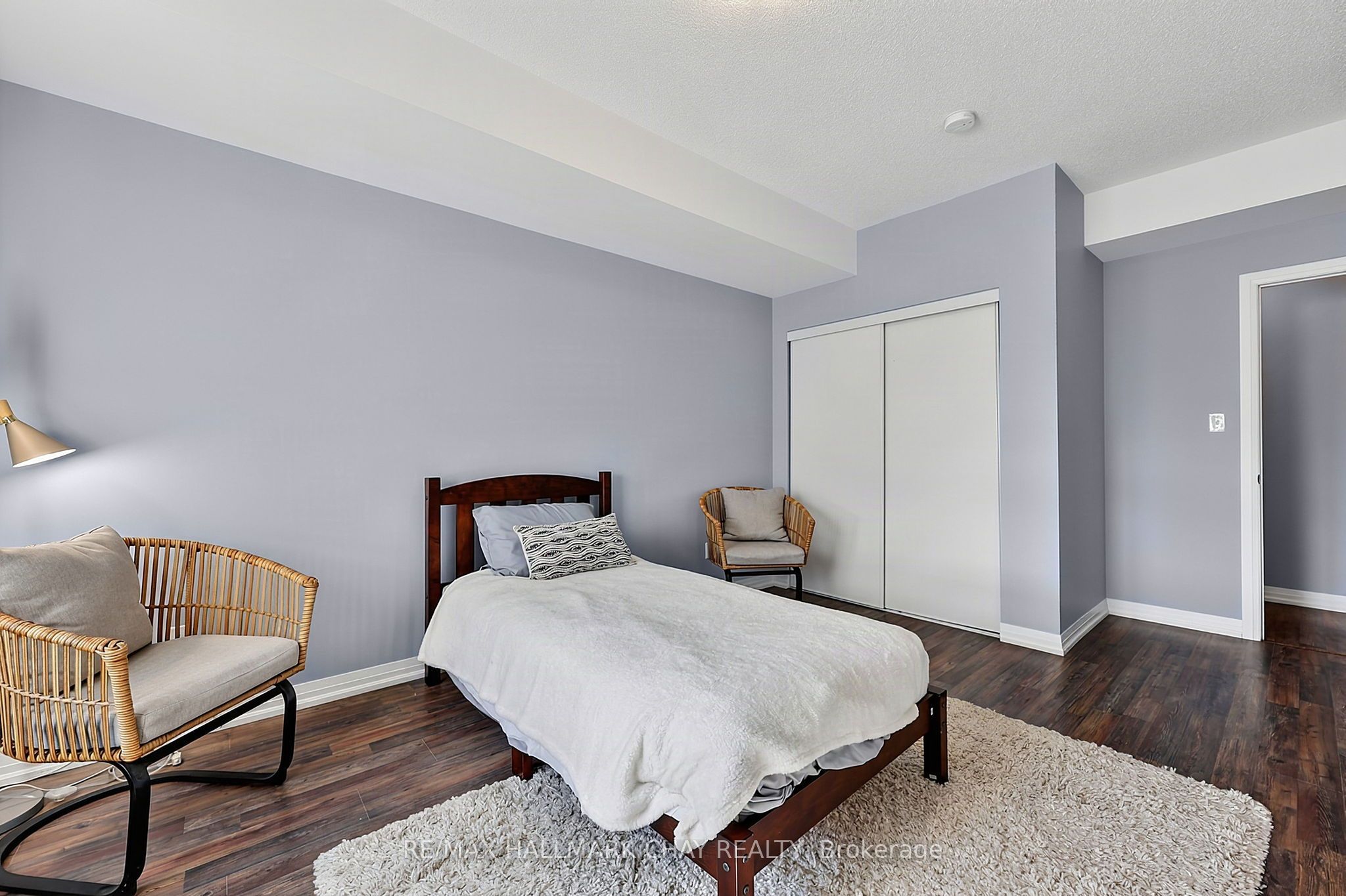 161 Wellington Street E 210 Property Photo 26