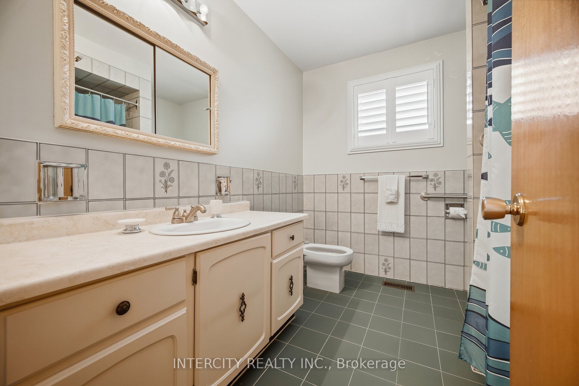 146 Jules Avenue Property Photo 29