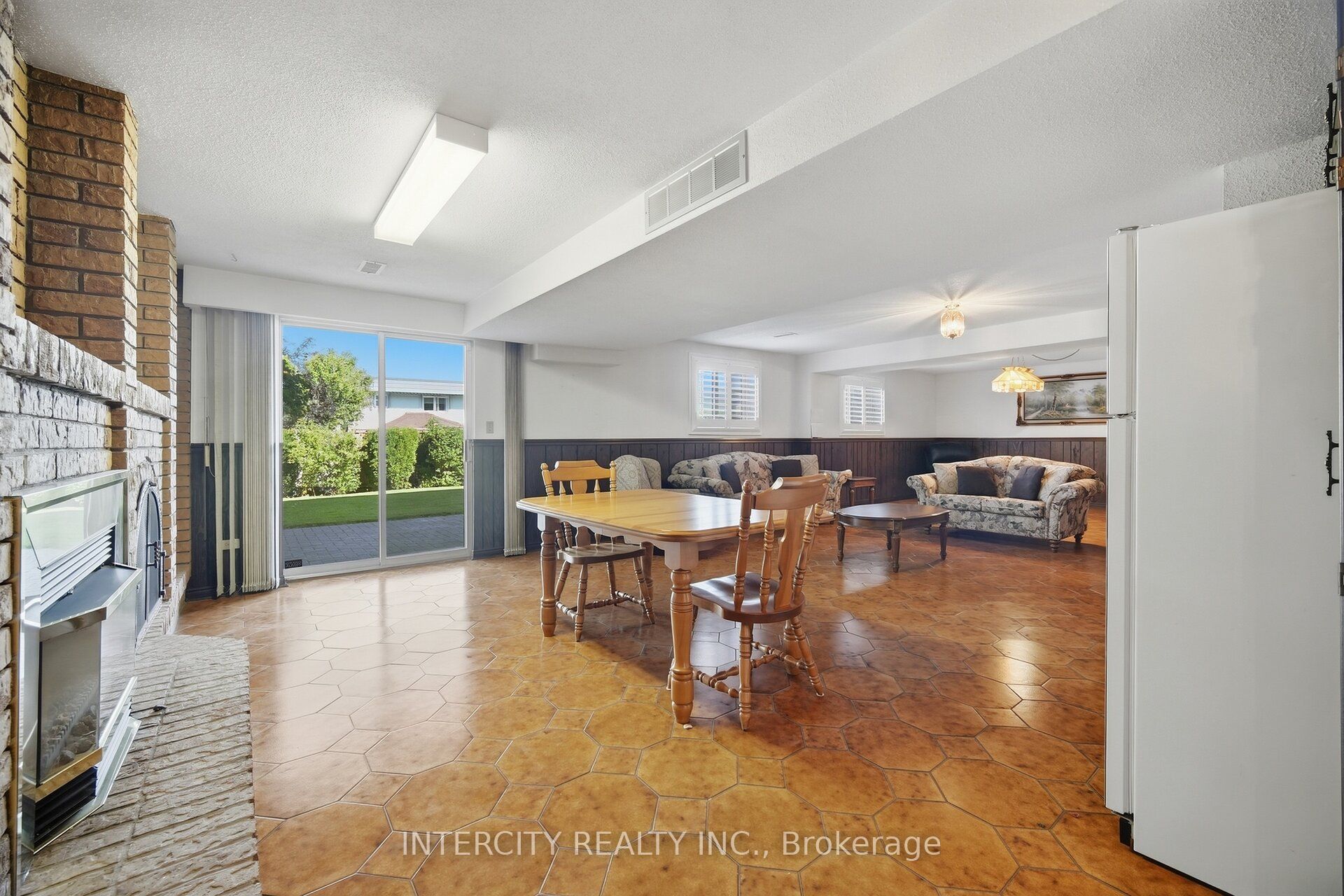 146 Jules Avenue Property Photo 35