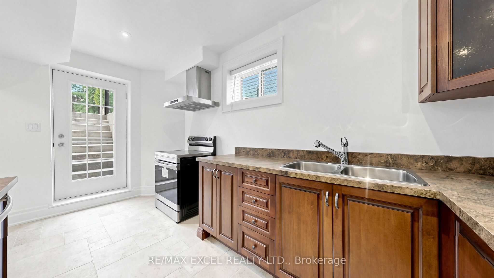 38 May Avenue Bsmt Property Photo 19