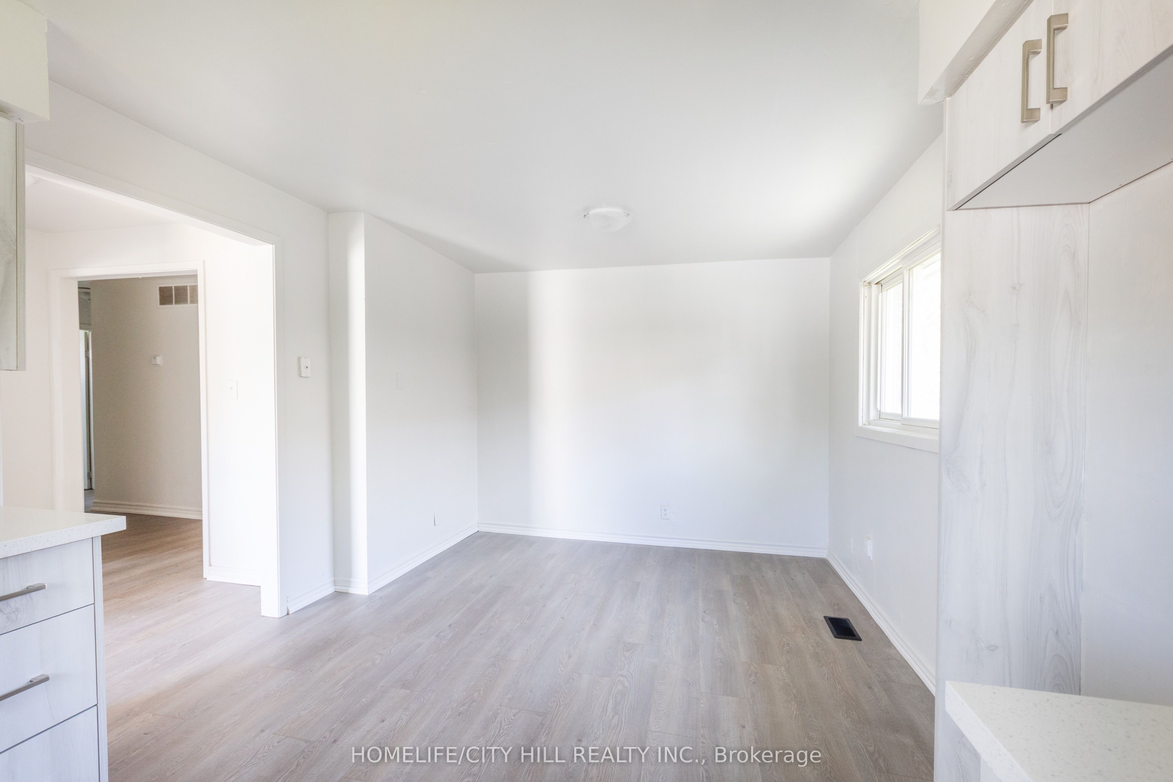 347 Hollywood Drive Property Photo 19