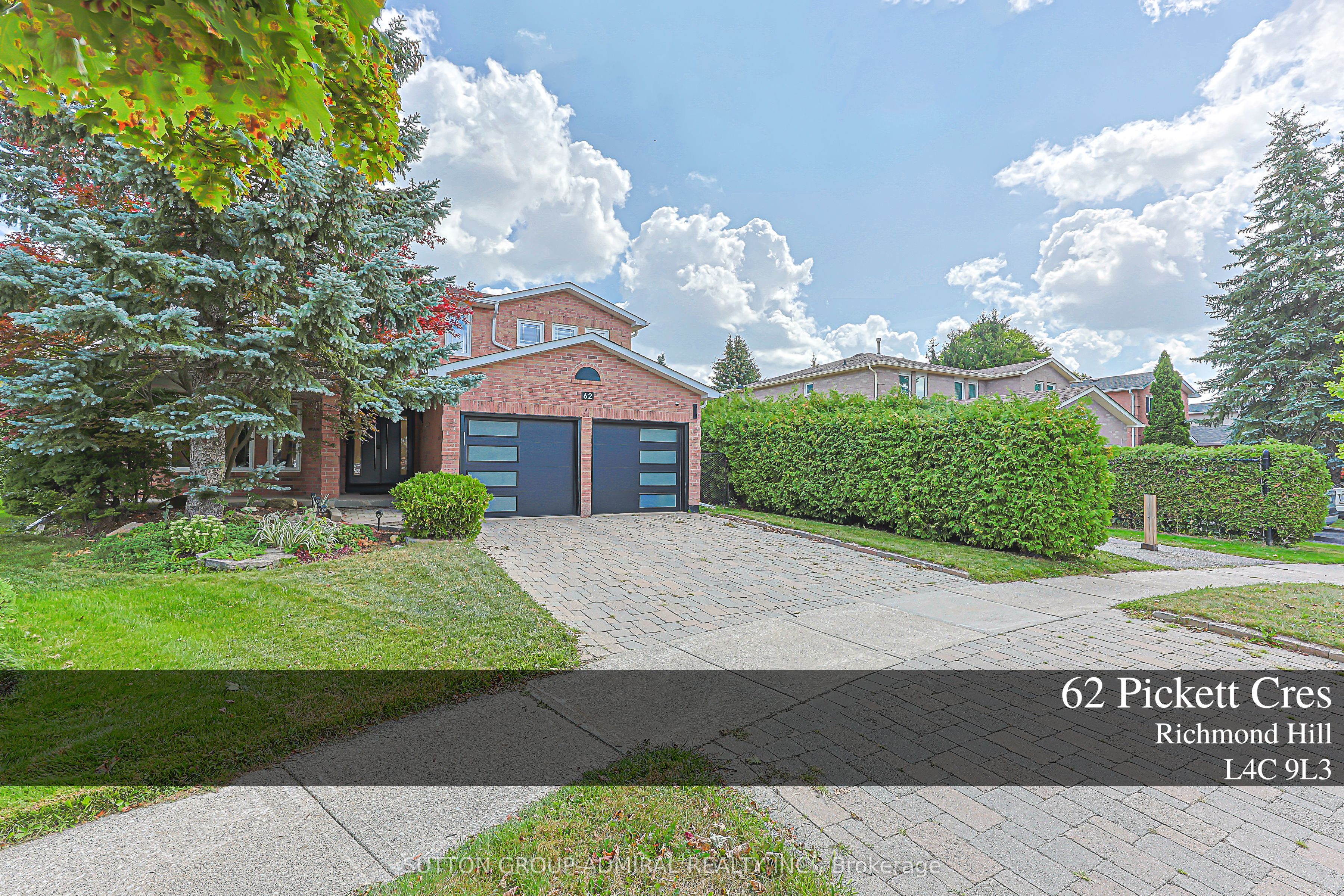 62 Pickett Crescent Property Photo 1