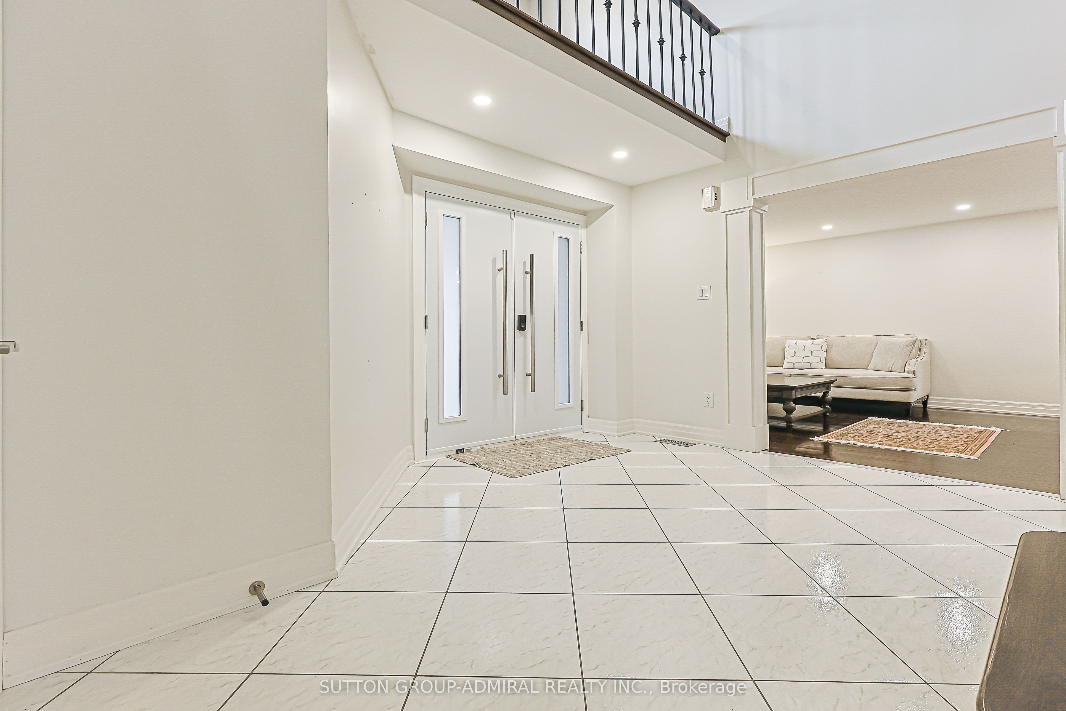 62 Pickett Crescent Property Photo 3