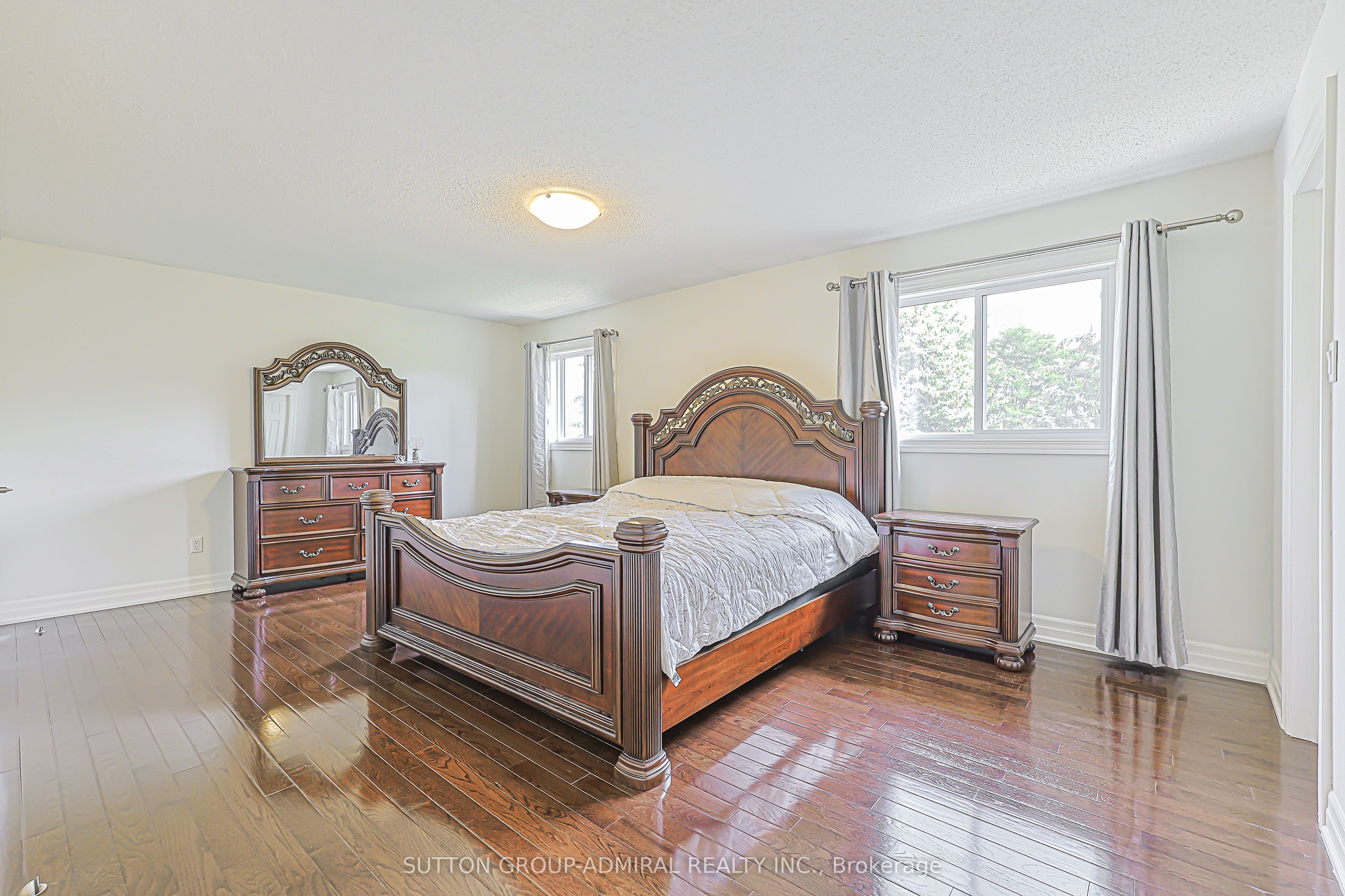 62 Pickett Crescent Property Photo 24