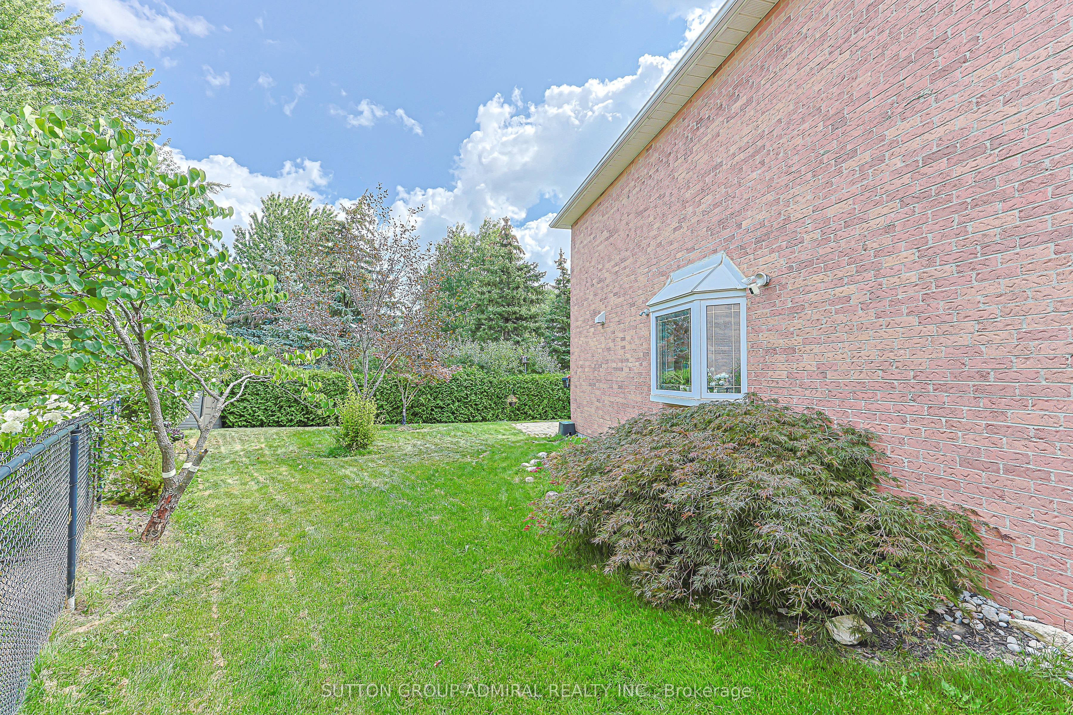 62 Pickett Crescent Property Photo 41