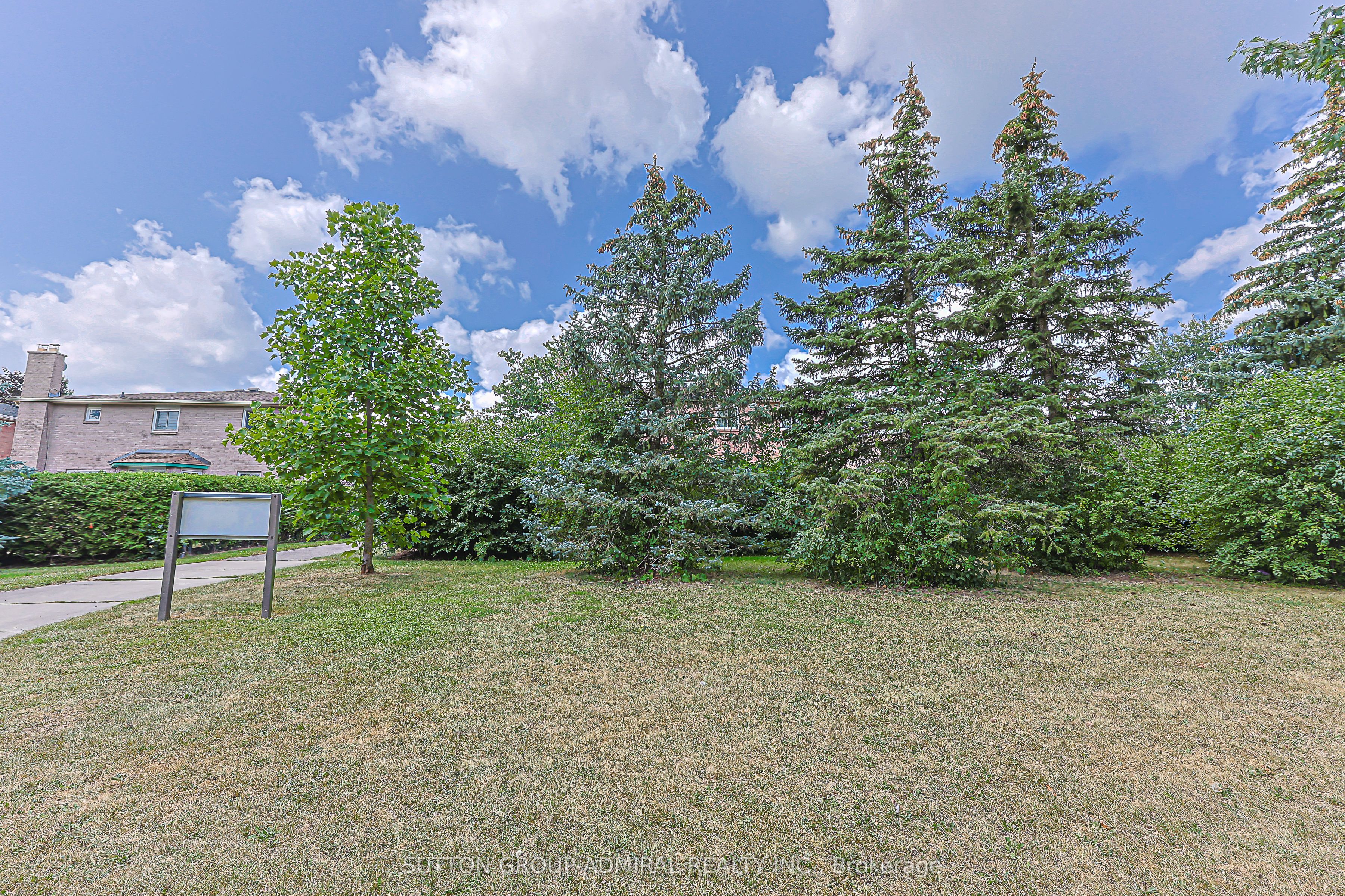 62 Pickett Crescent Property Photo 46