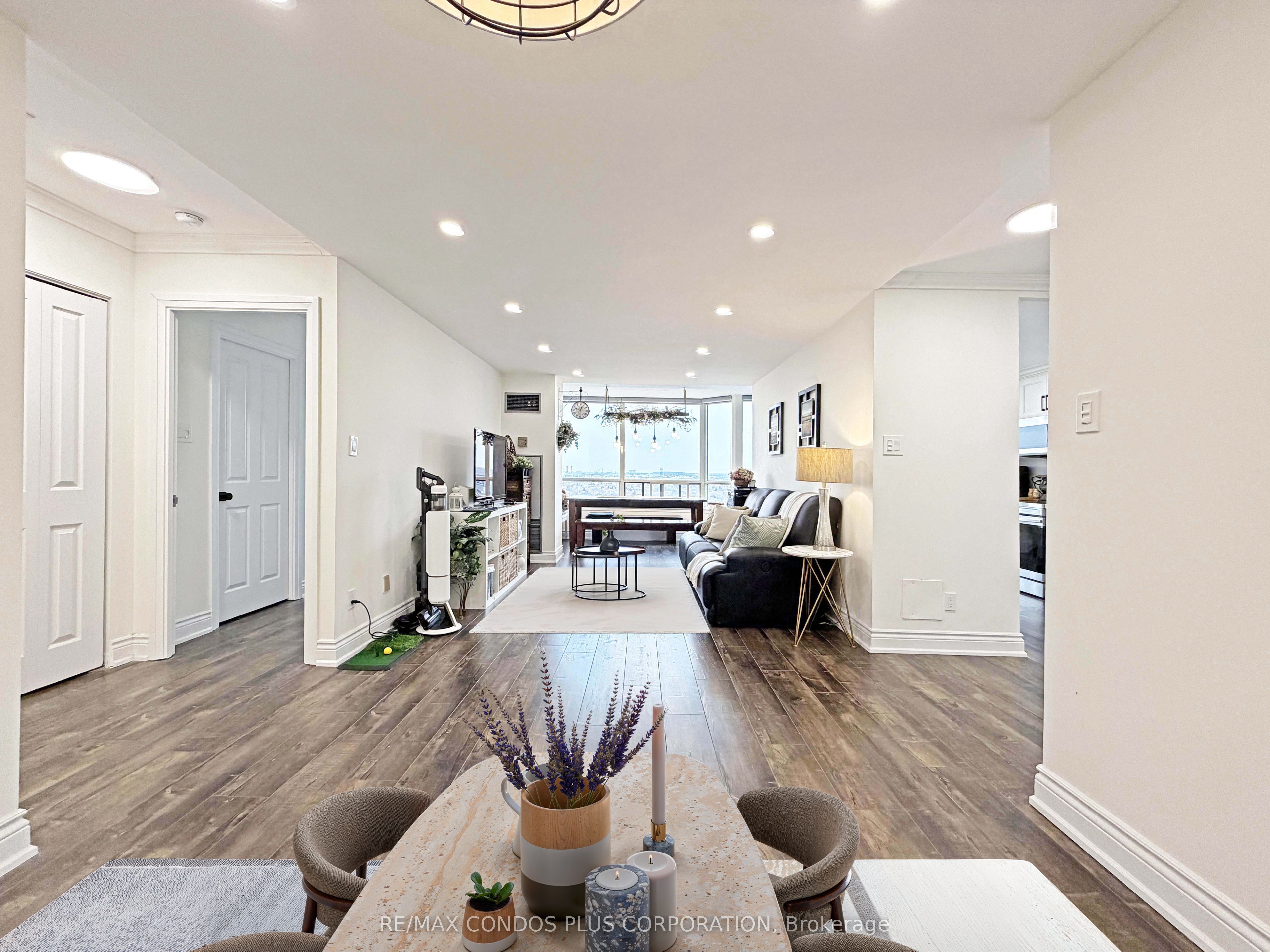 120 Promenade Circle 1509 Property Photo 1