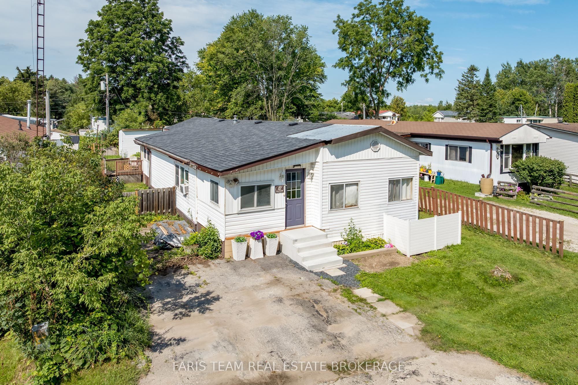 12 Centre Park Road Property Photo 1