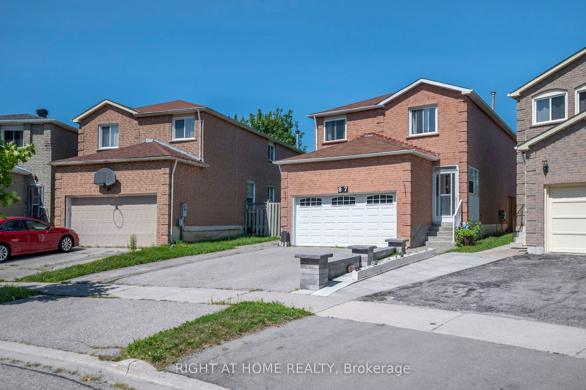 87 William Honey Crescent