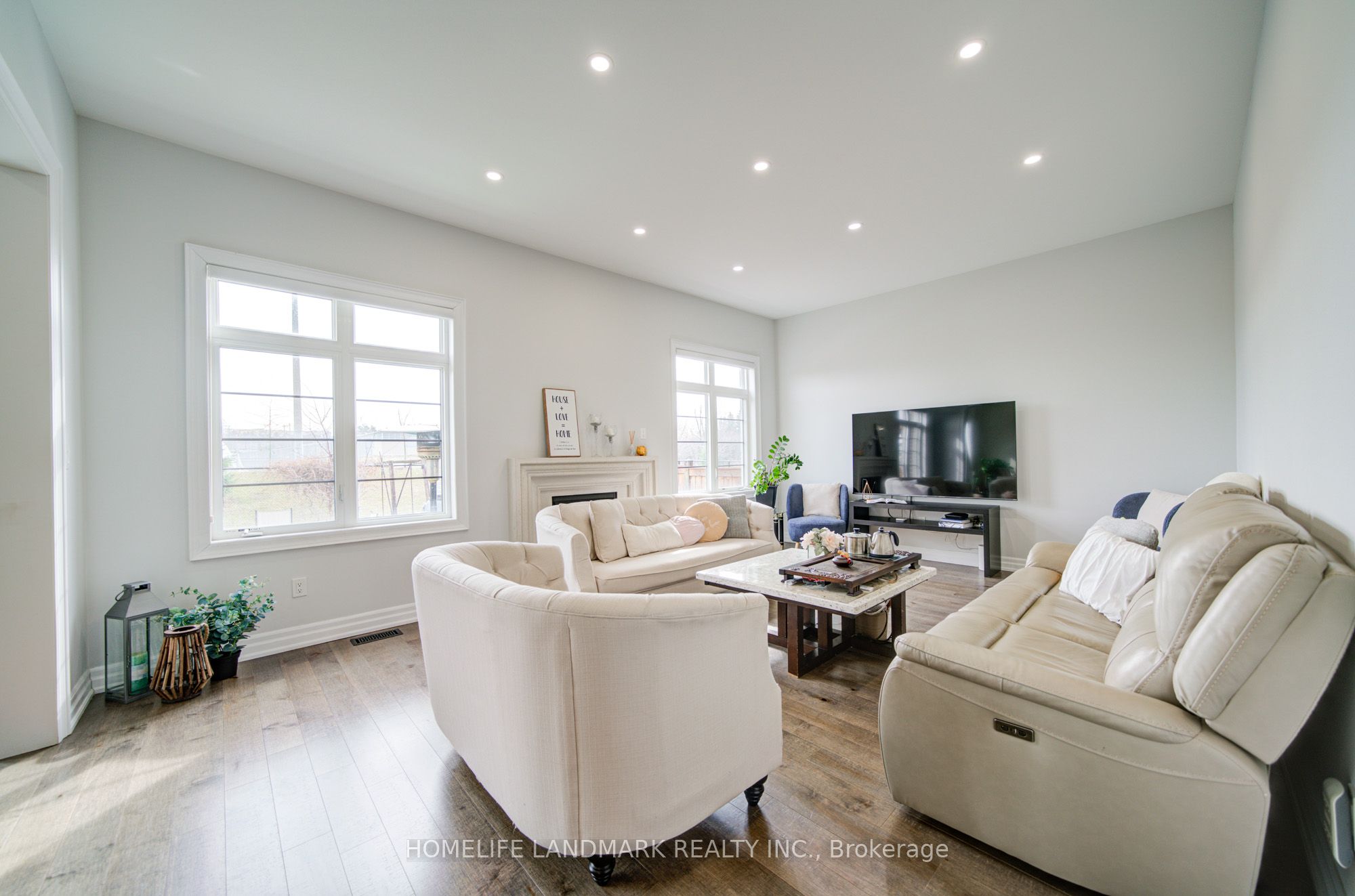 43 Mike Boshevski Court Property Photo 17