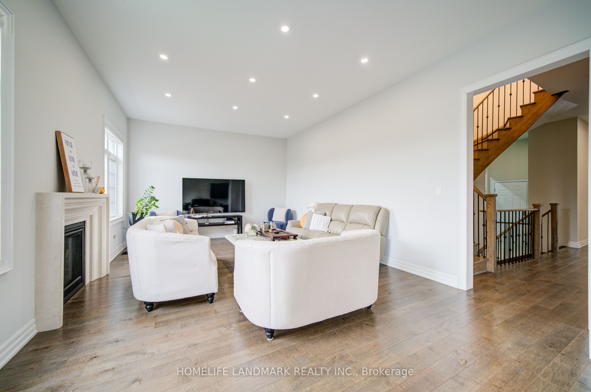 43 Mike Boshevski Court Property Photo 18
