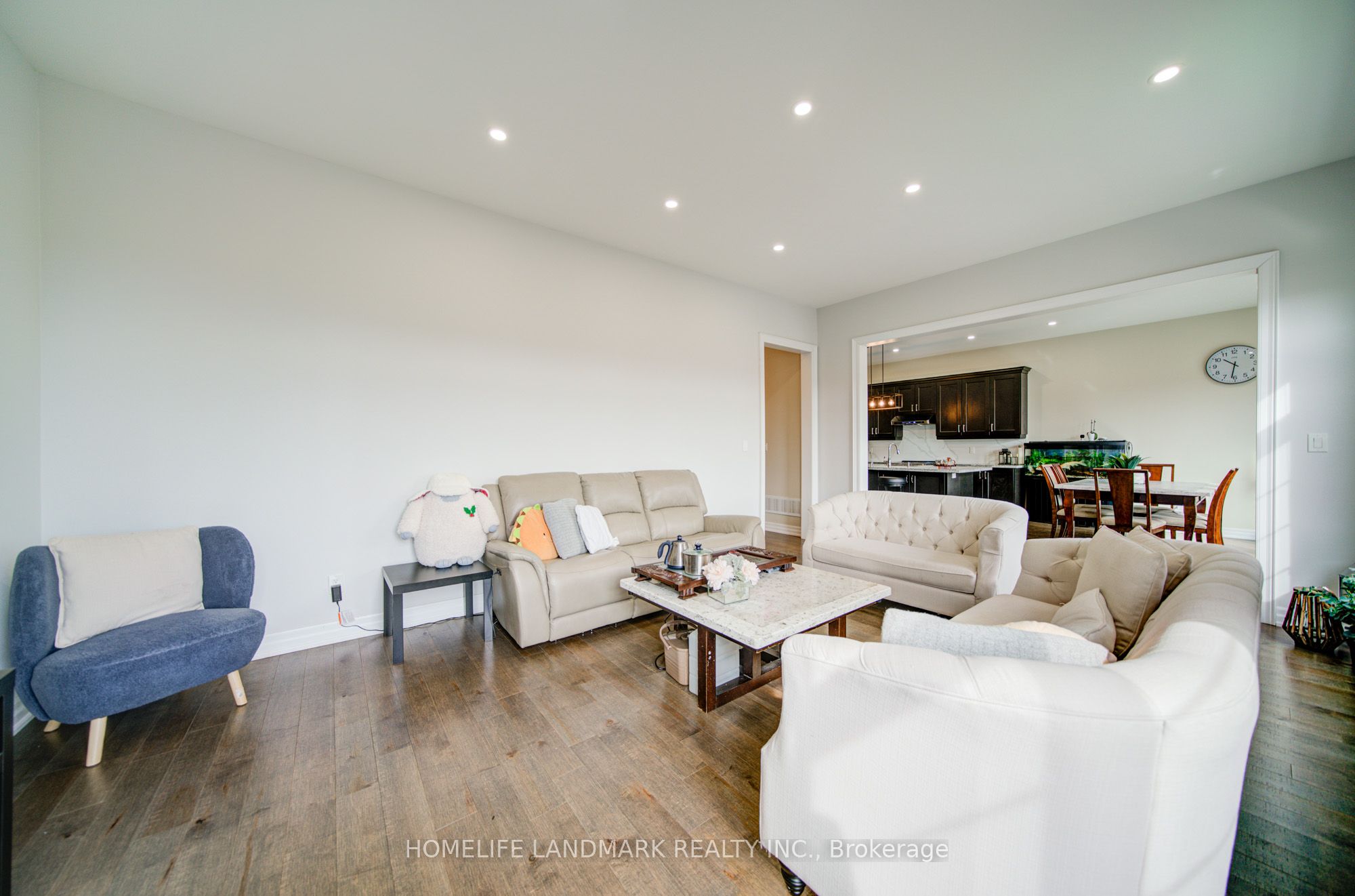 43 Mike Boshevski Court Property Photo 19