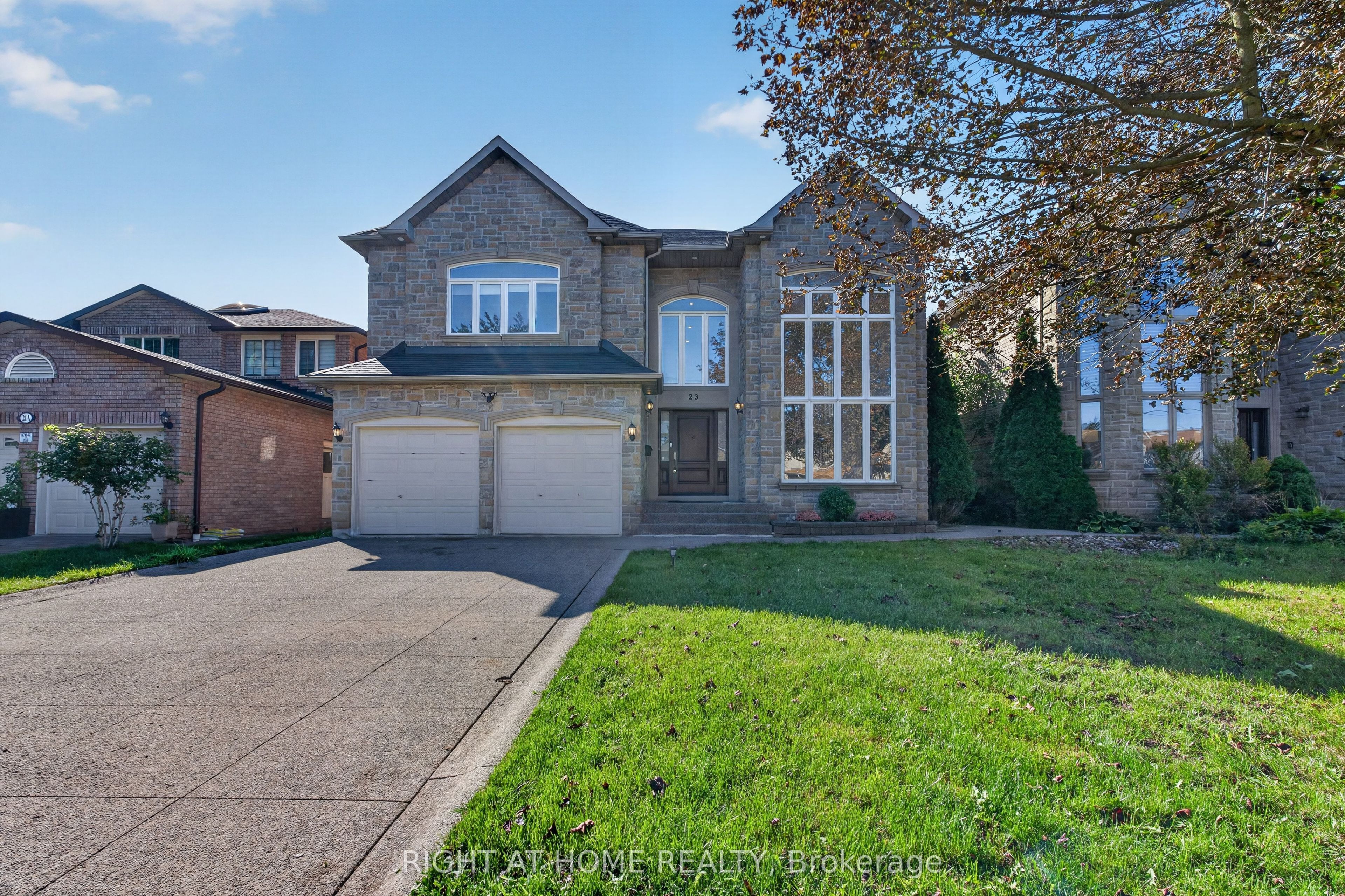 23 Mackay Drive Property Photo 1