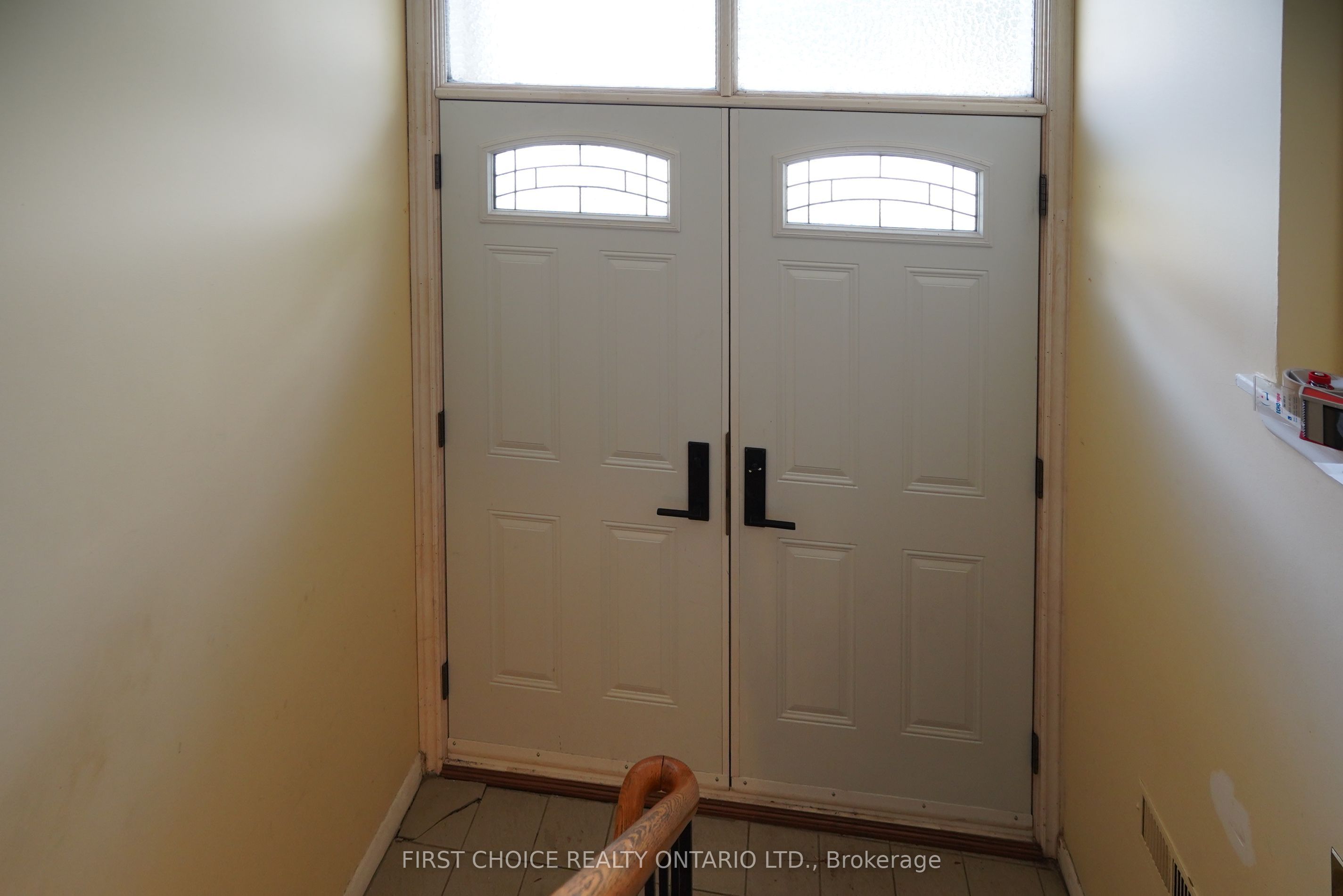 172 Colborne Avenue Property Photo 3