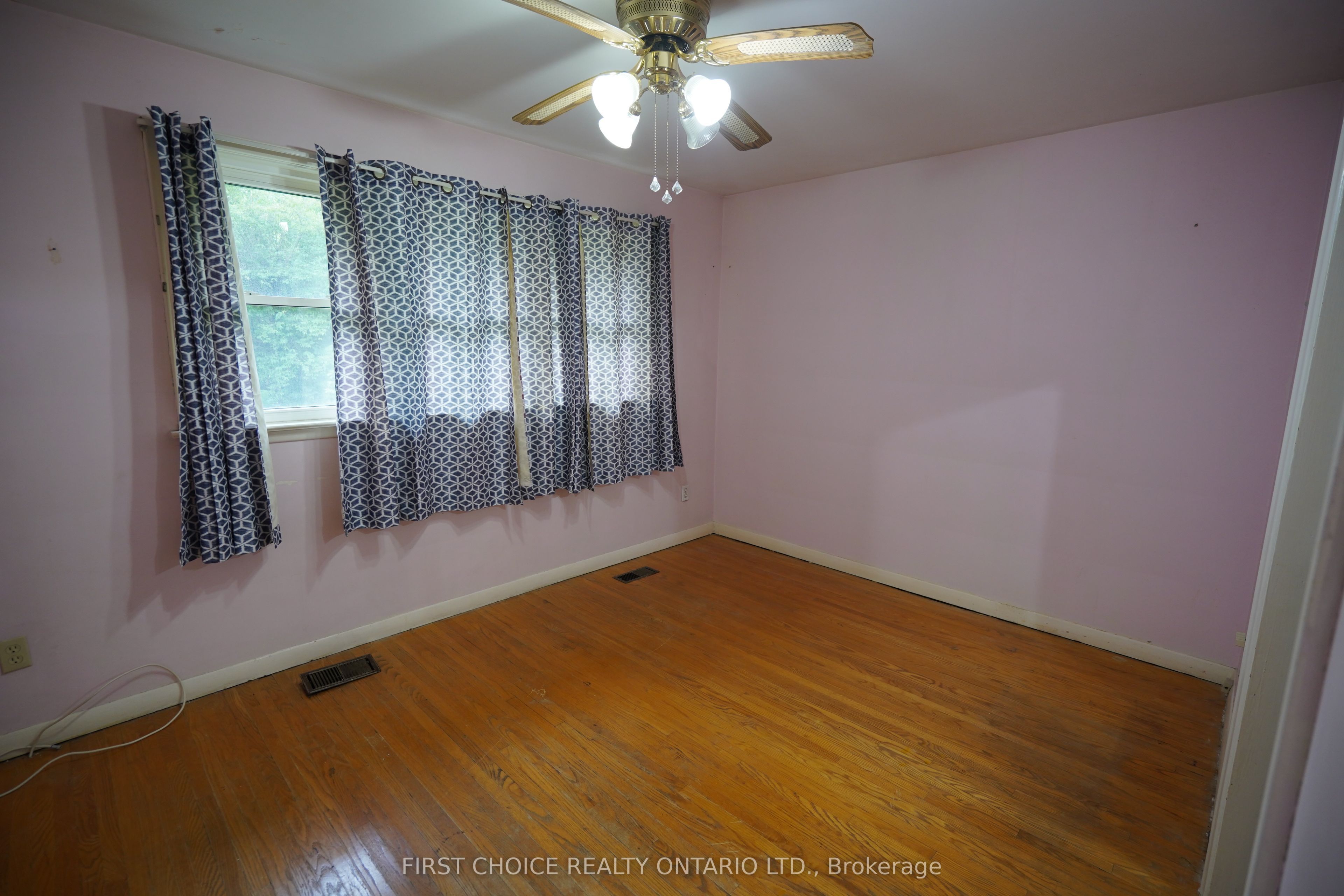 172 Colborne Avenue Property Photo 6