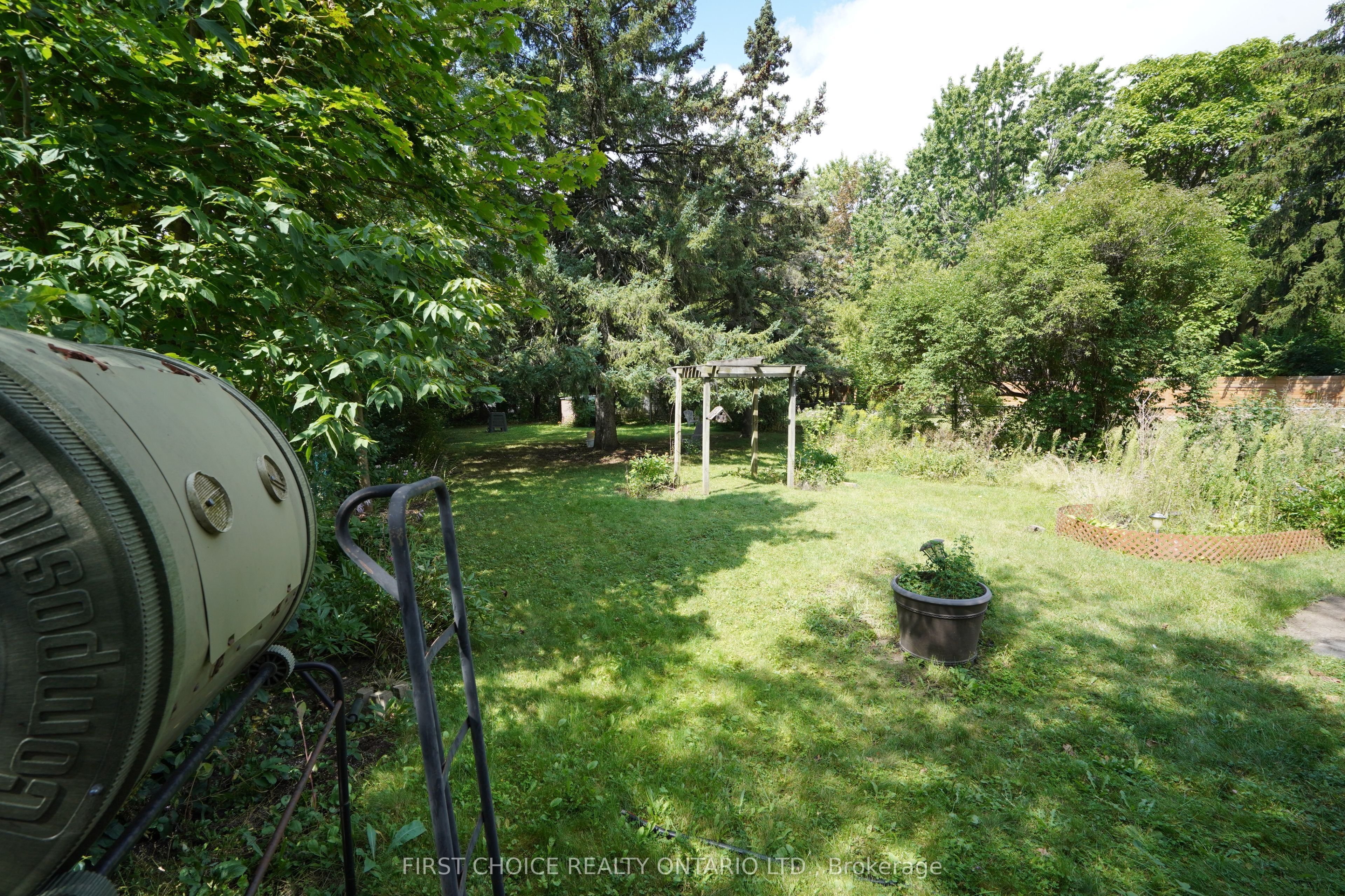 172 Colborne Avenue Property Photo 10