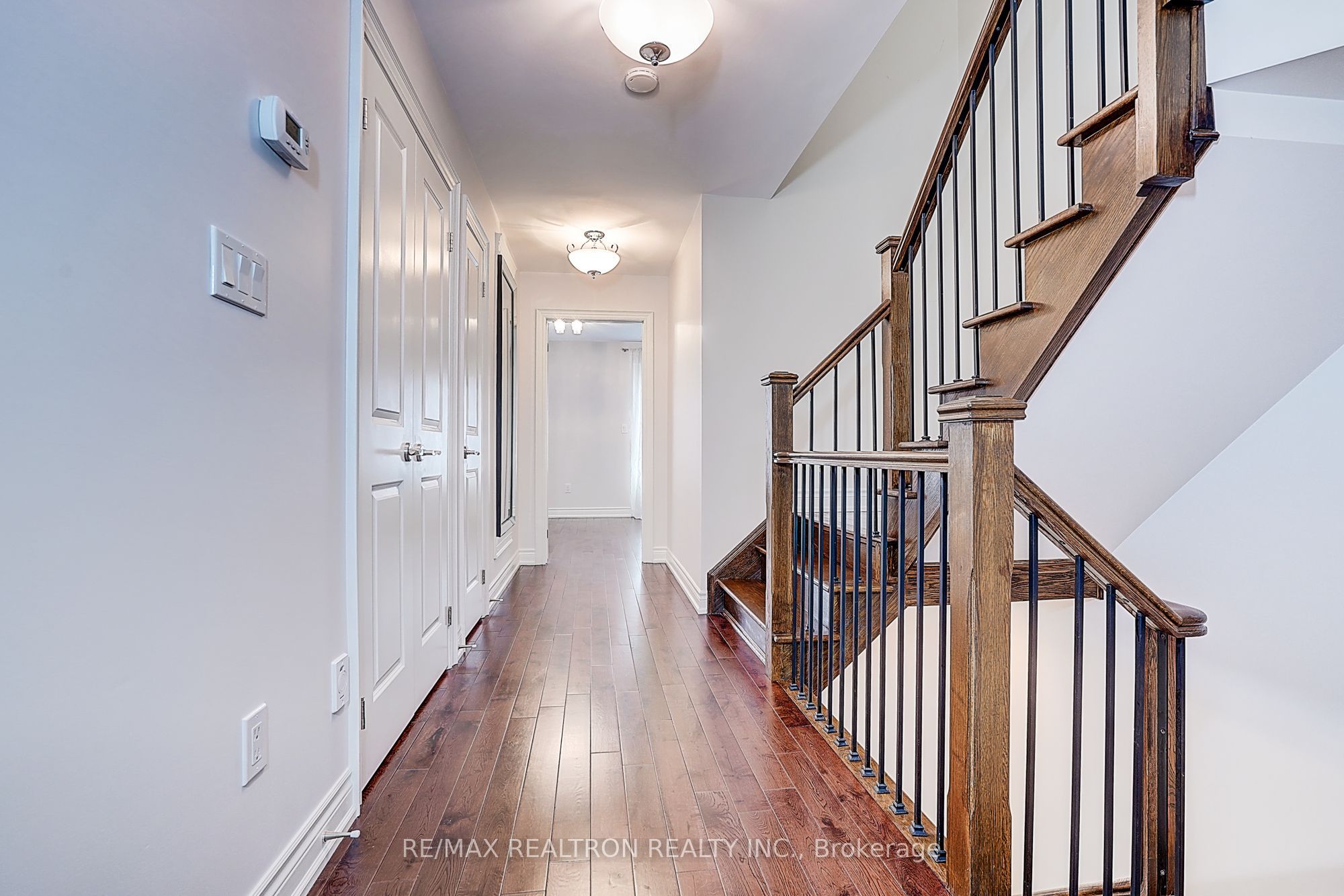 10060 Keele Street 11 Property Photo 16