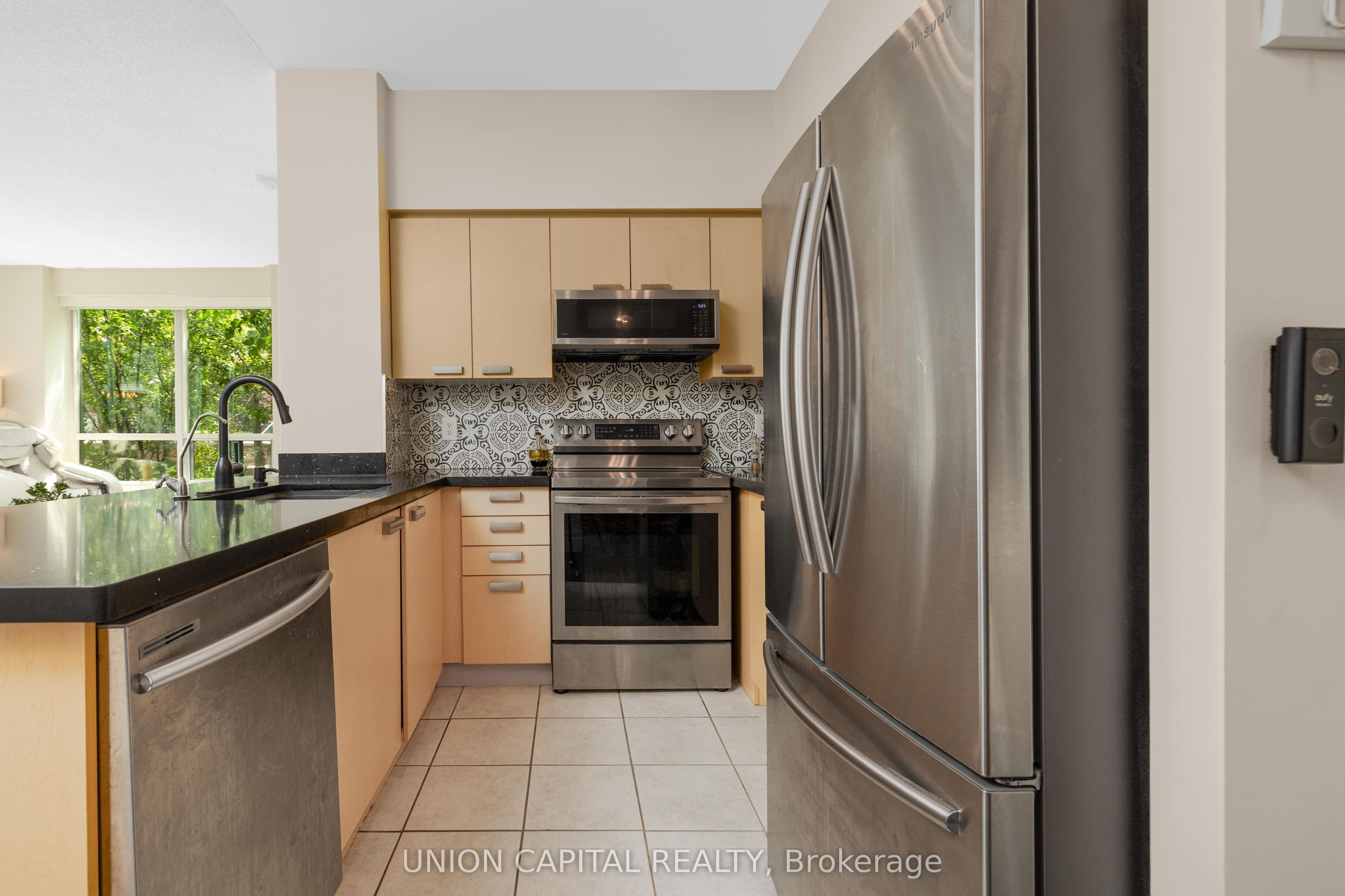 48 Suncrest Boulevard 102 Property Photo 6
