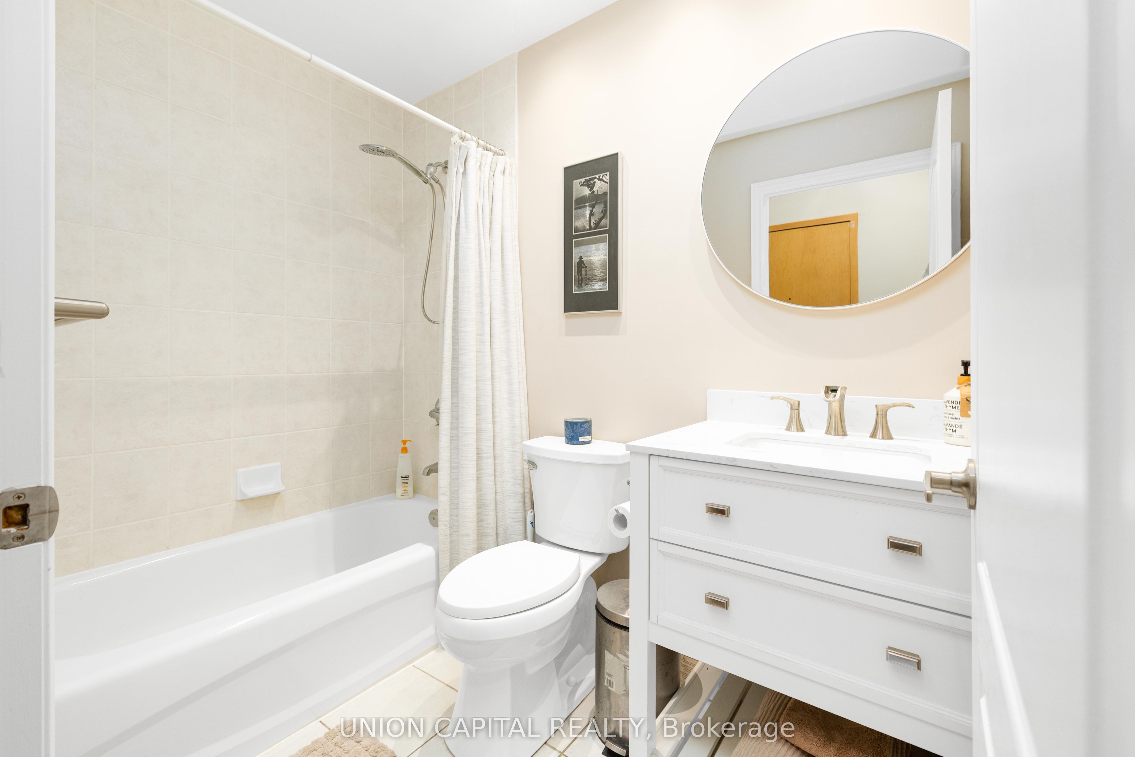 48 Suncrest Boulevard 102 Property Photo 8