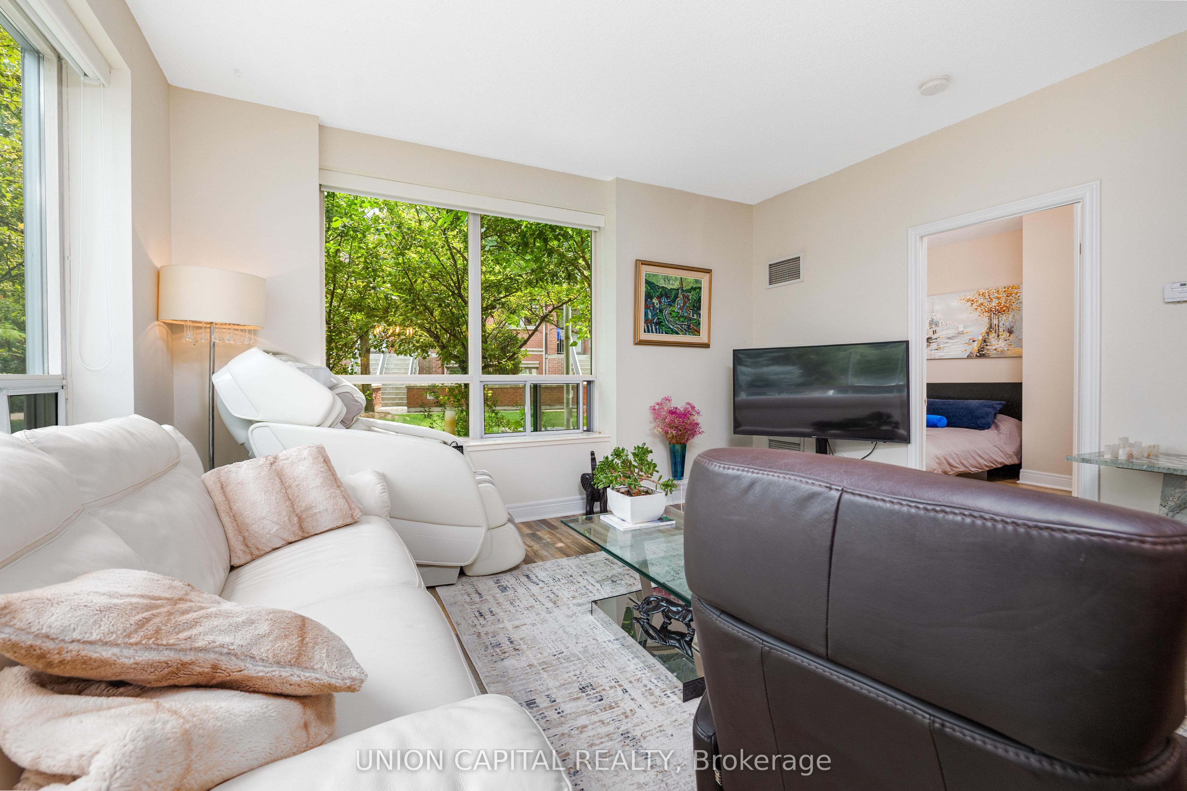 48 Suncrest Boulevard 102 Property Photo 18