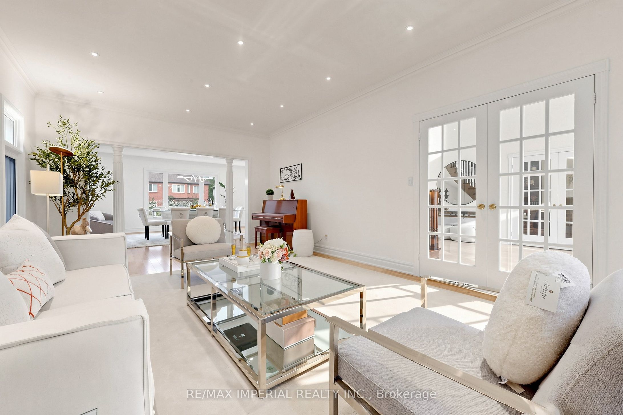 9 Elderwood Drive Property Photo 6