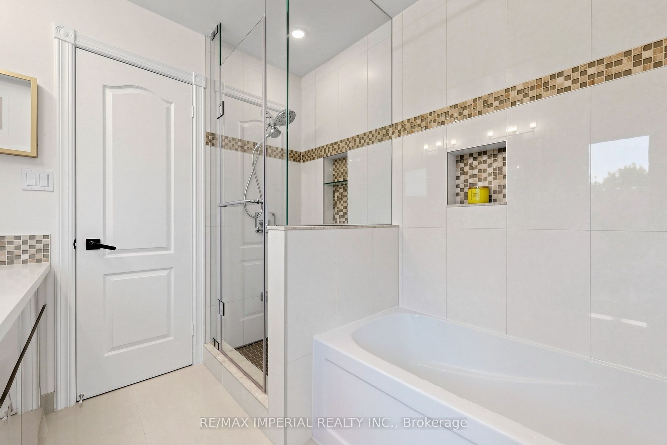 9 Elderwood Drive Property Photo 35