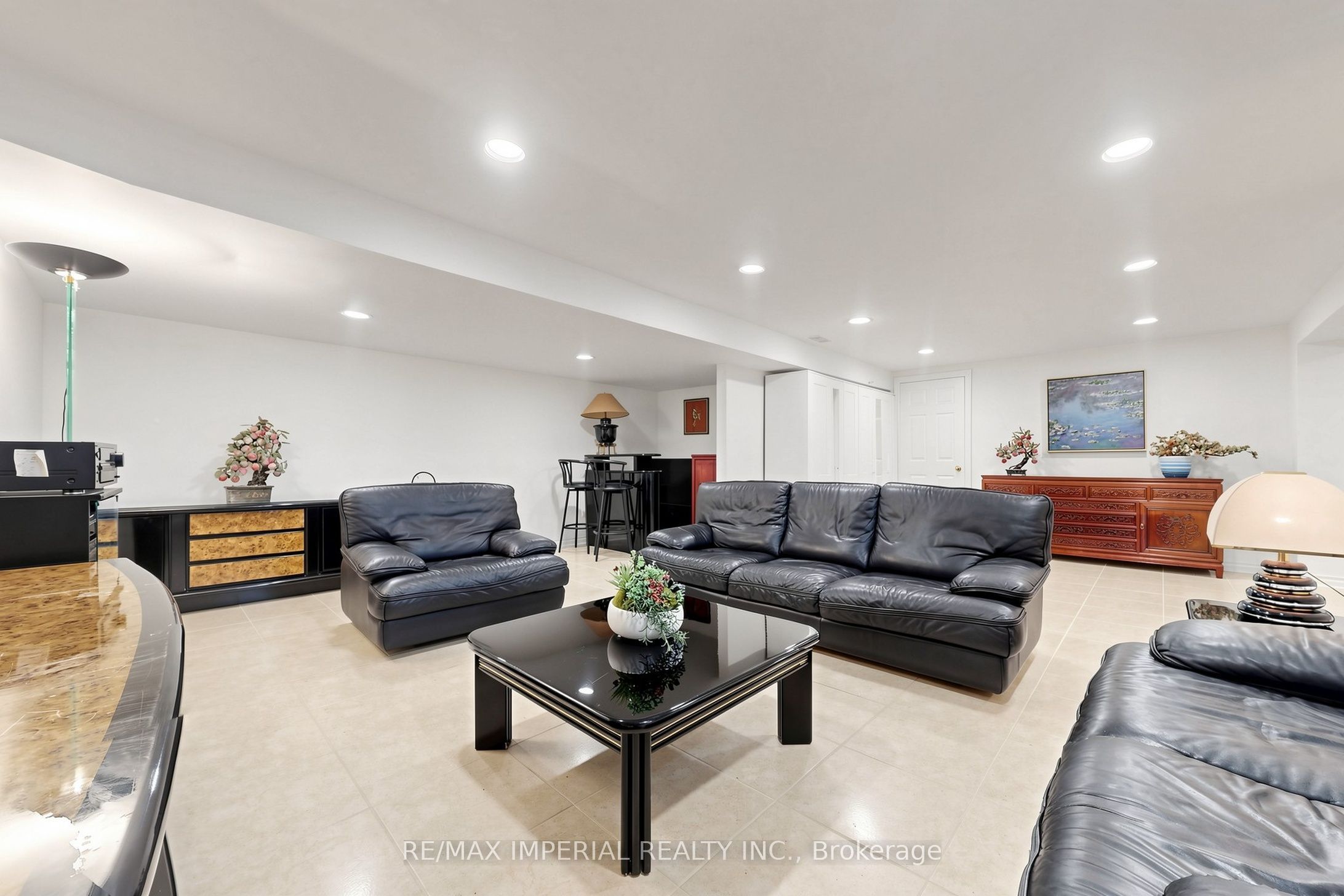 9 Elderwood Drive Property Photo 40