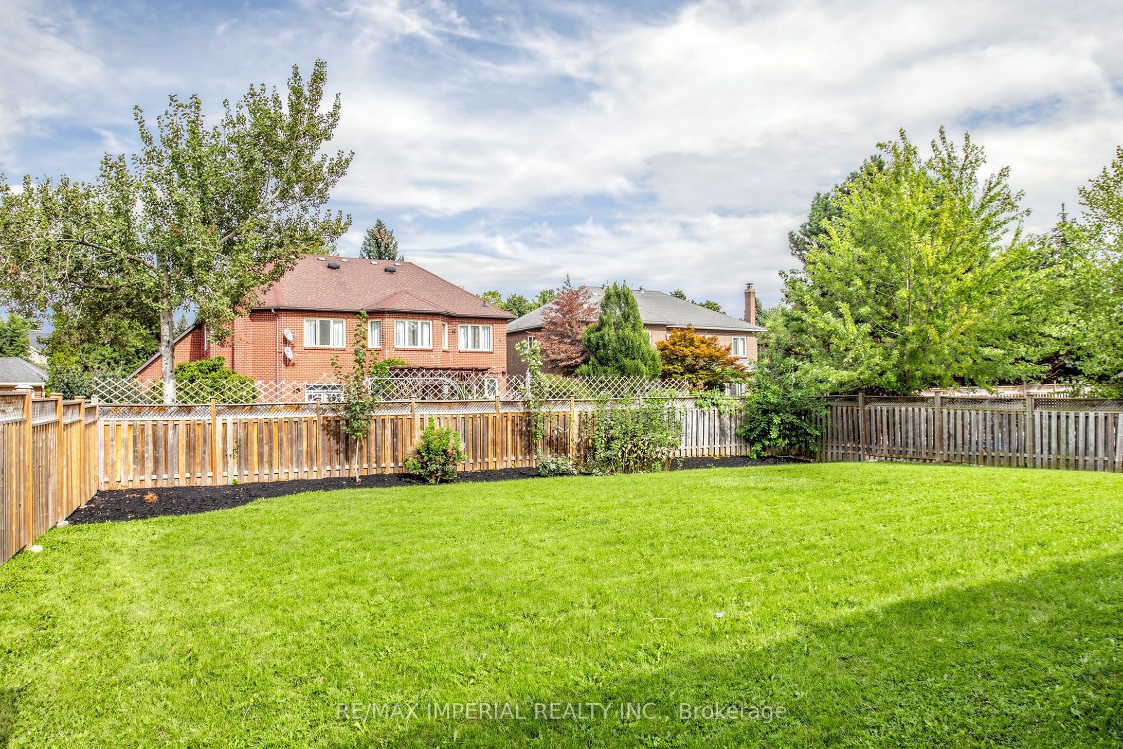 9 Elderwood Drive Property Photo 44