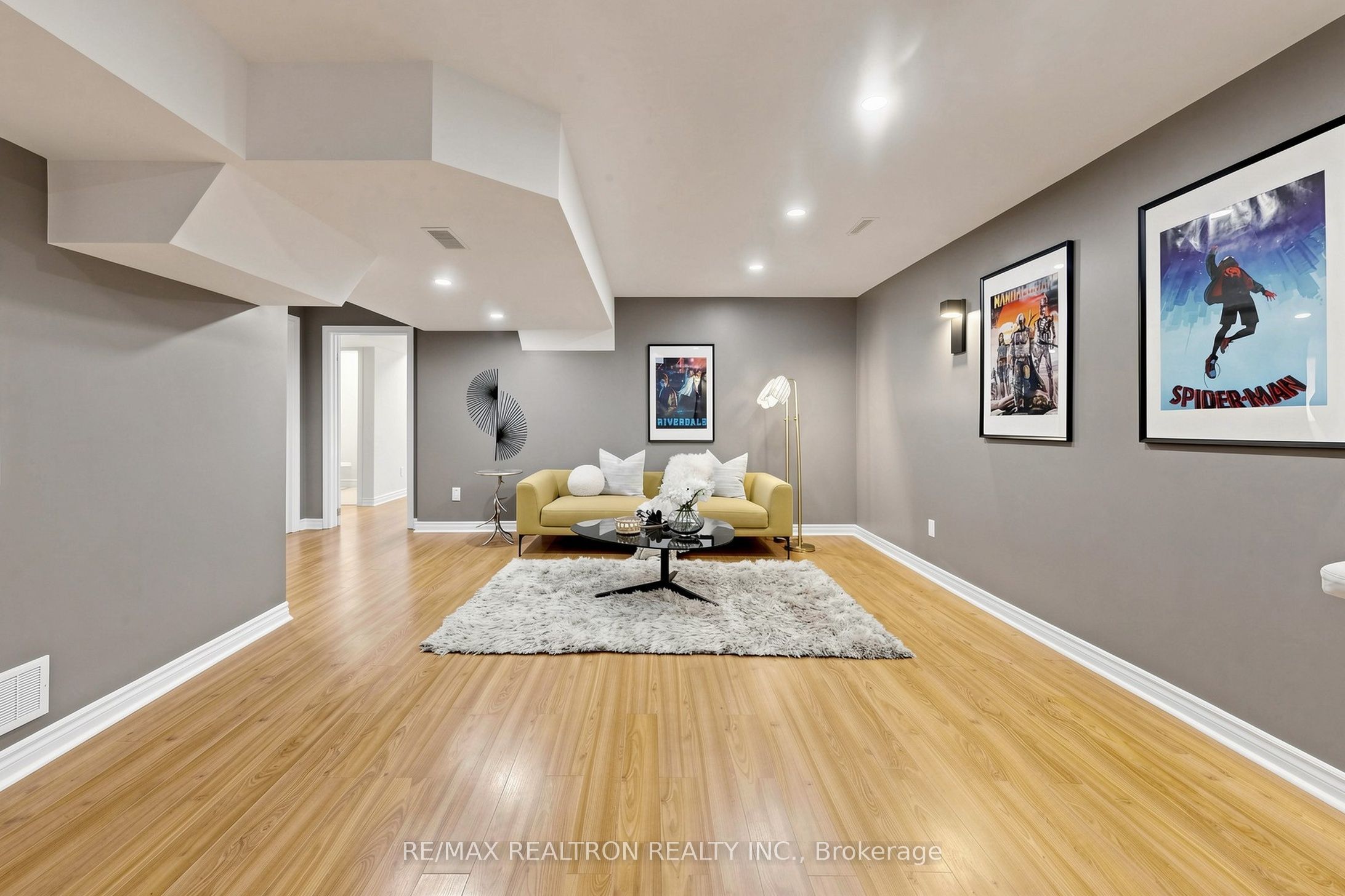 184 Ivy Glen Drive Property Photo 32