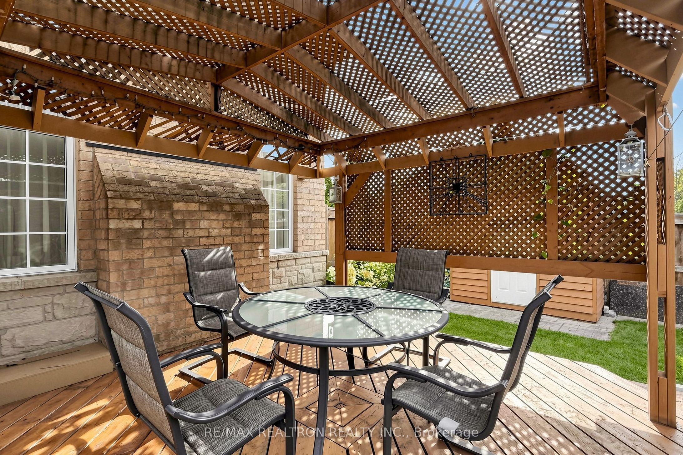 184 Ivy Glen Drive Property Photo 44