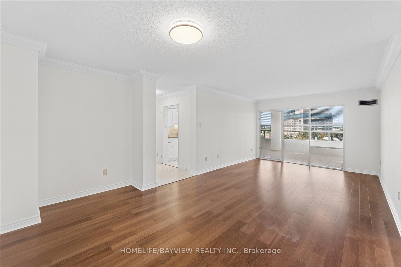 7 Townsgate Drive 515 Property Photo 15