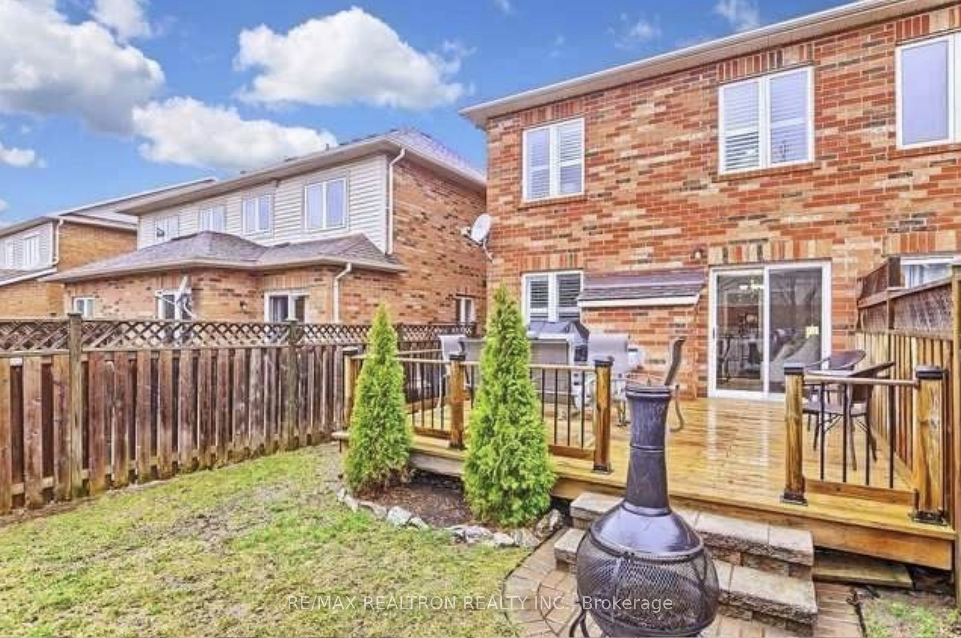 31 Baywell Crescent Property Photo 2