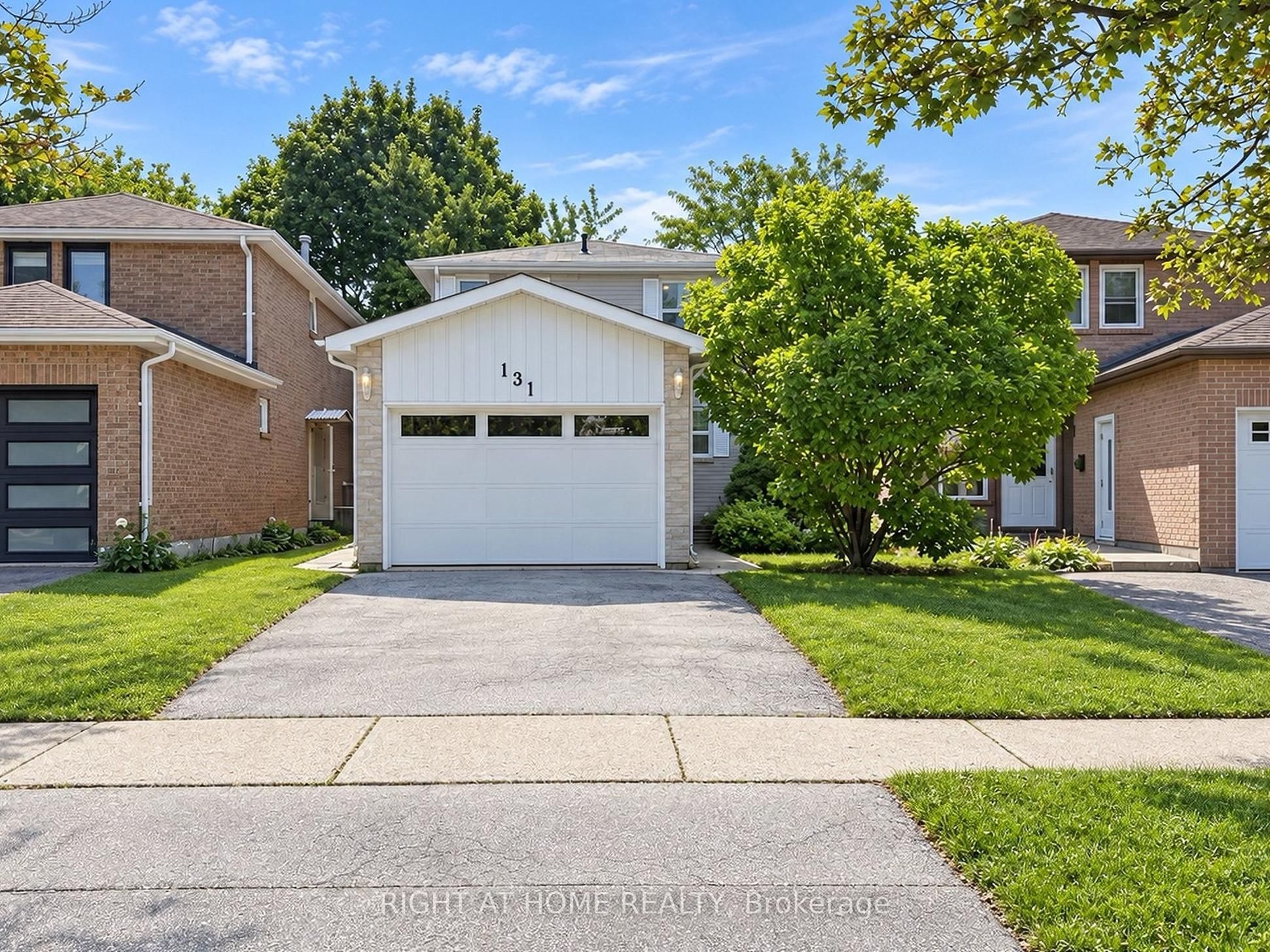 131 Castle Rock Drive Property Photo 4