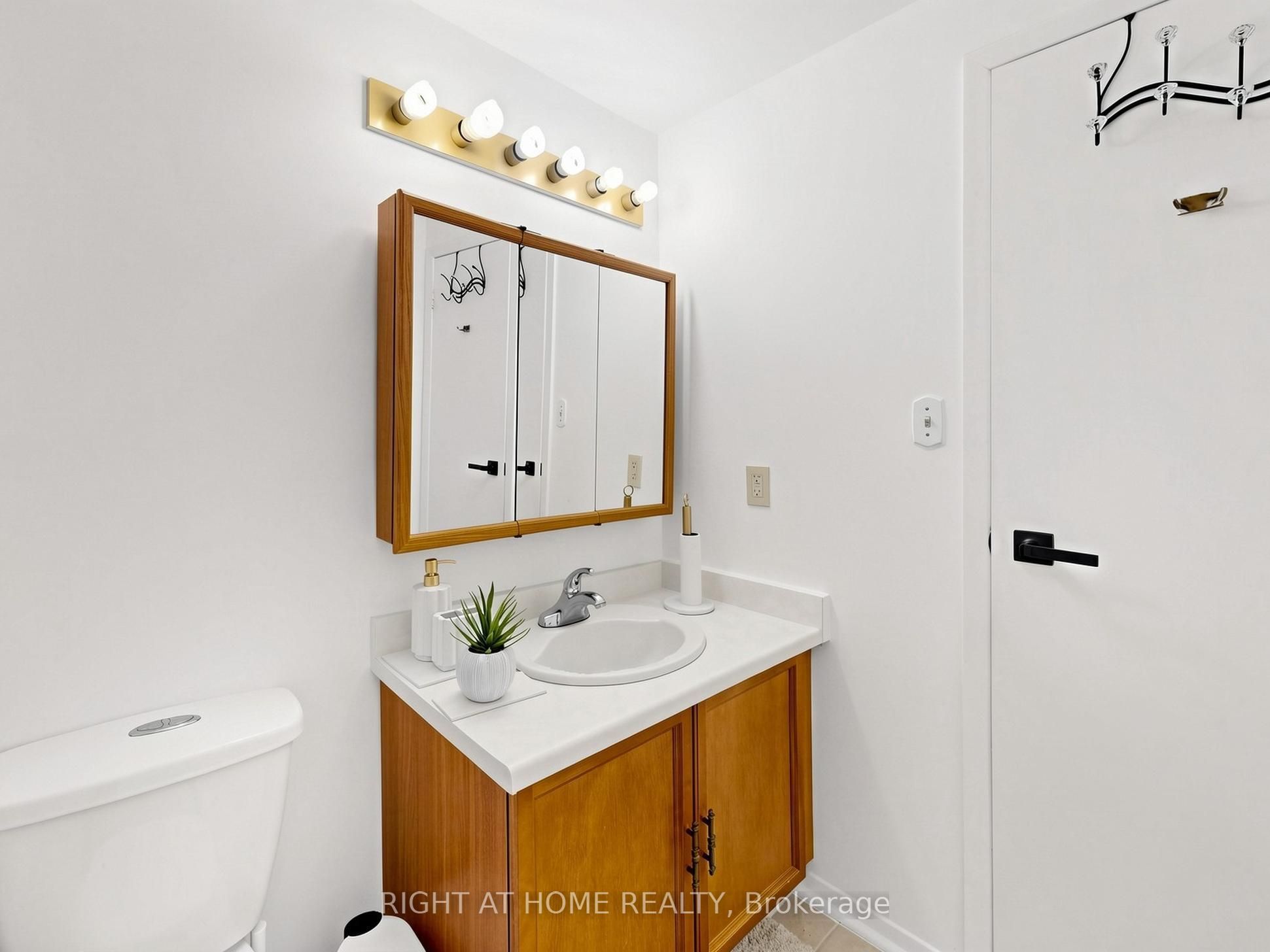 131 Castle Rock Drive Property Photo 33