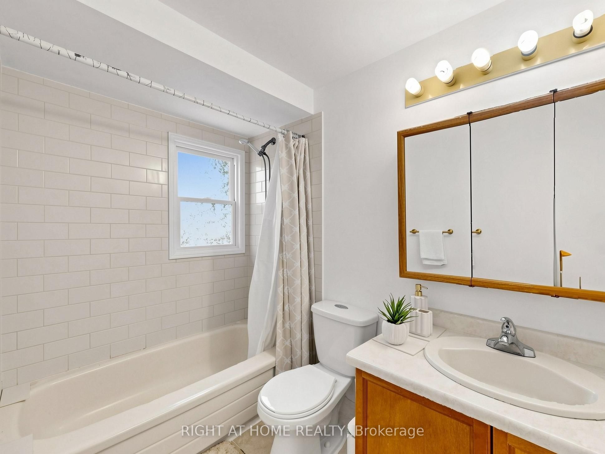 131 Castle Rock Drive Property Photo 34