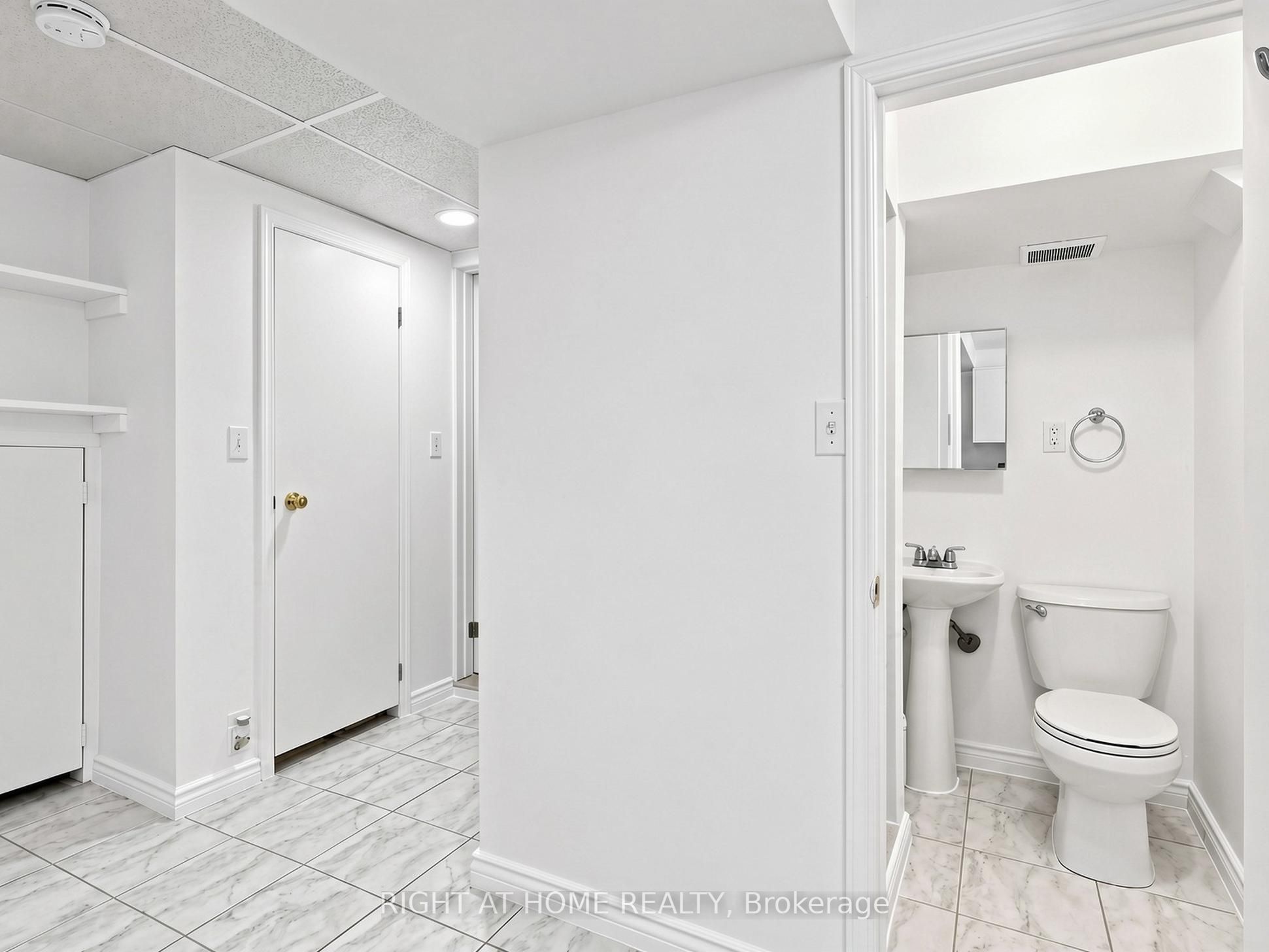 131 Castle Rock Drive Property Photo 42