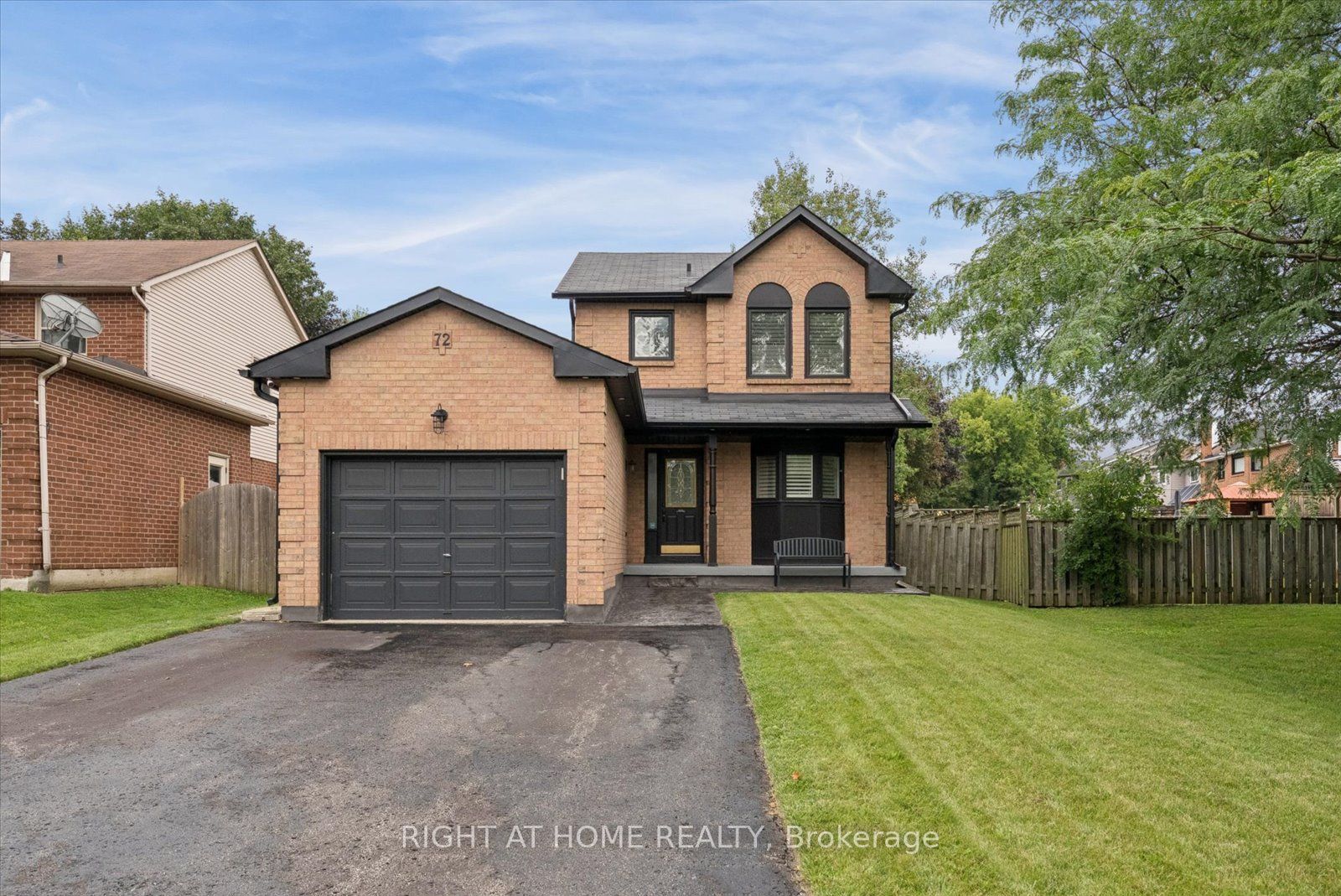 72 Natanya Boulevard Property Photo 1