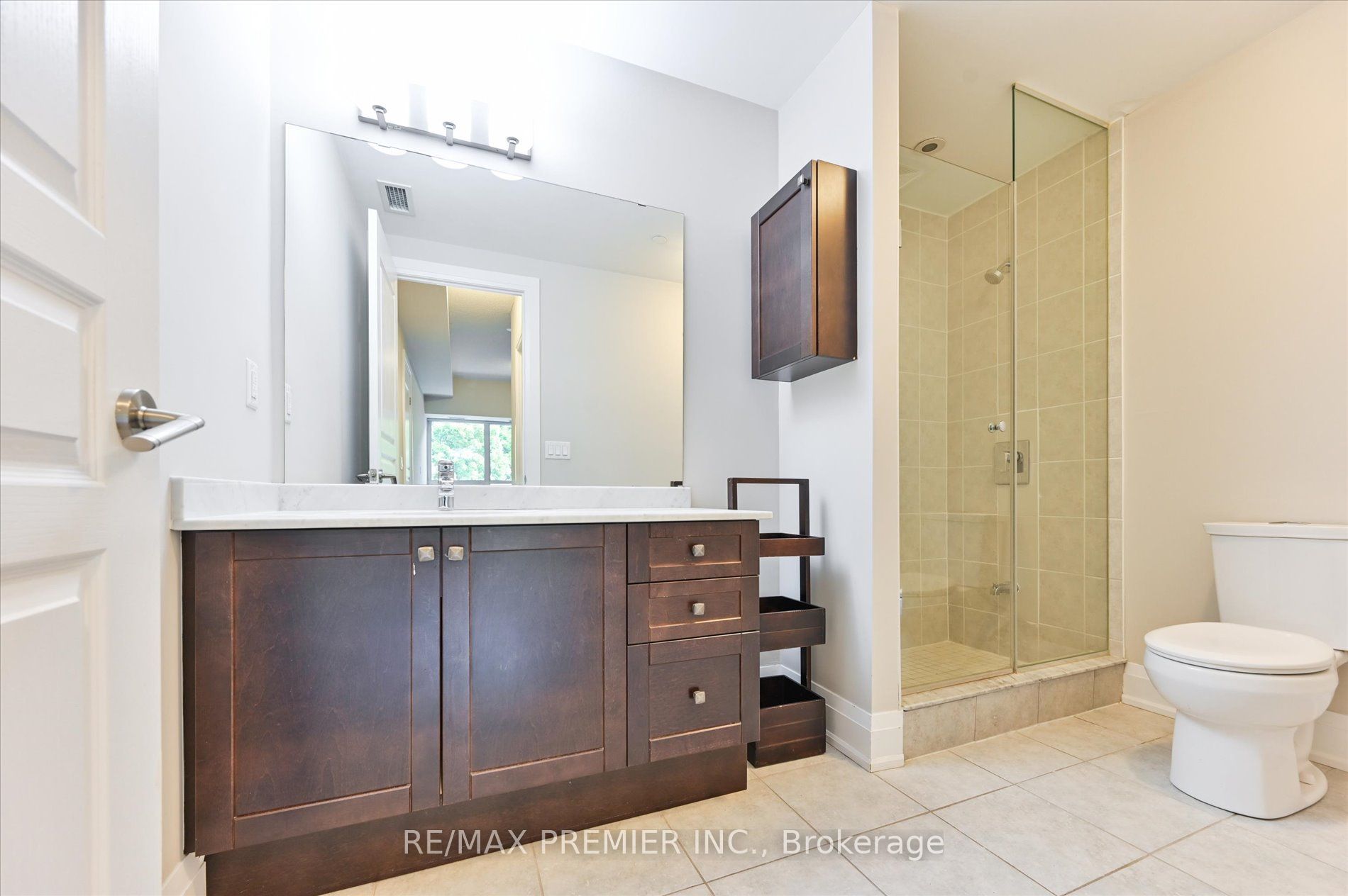 8302 Islington Avenue 517 Property Photo 21