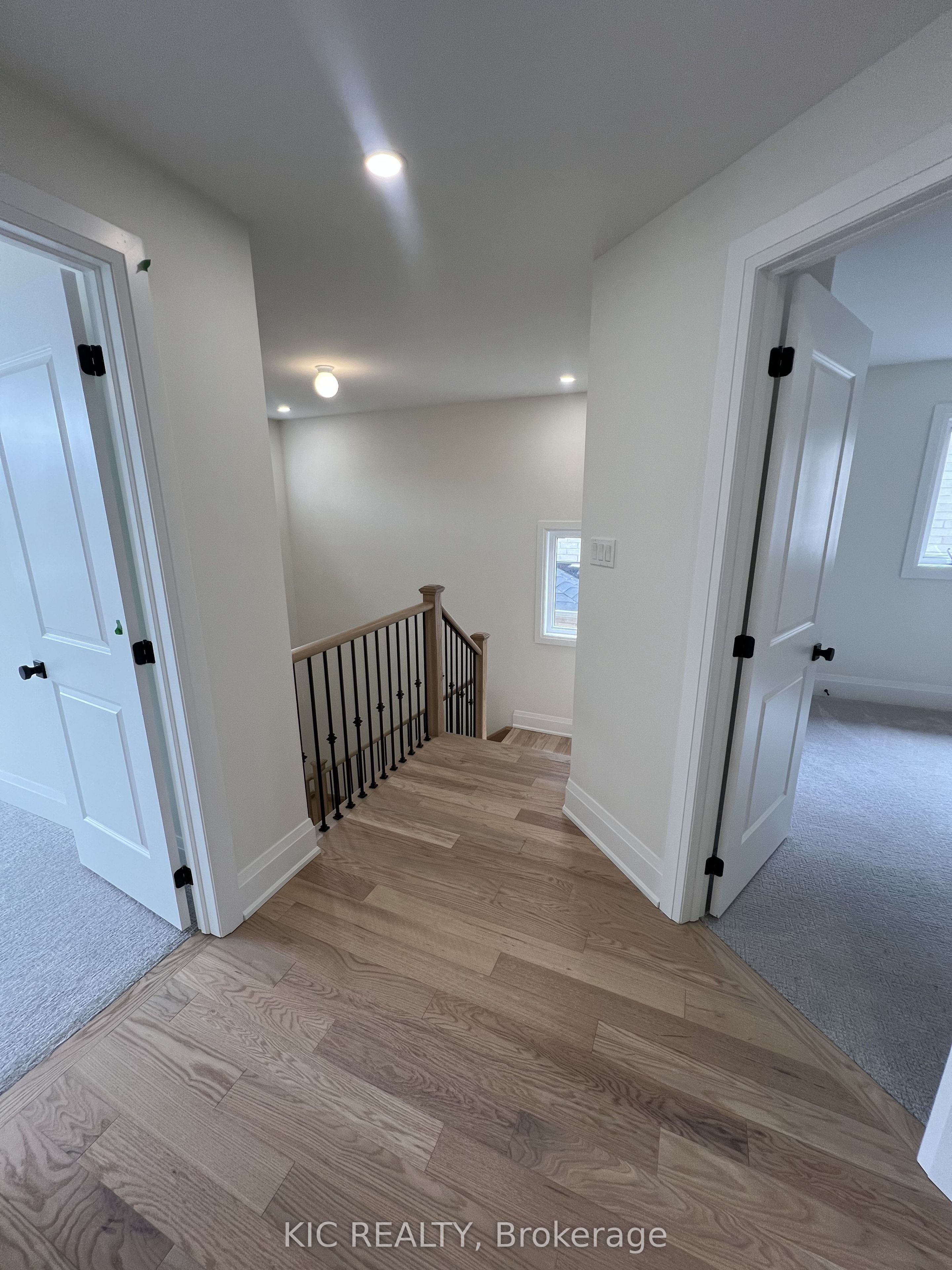 93 Baycroft Boulevard Property Photo 35