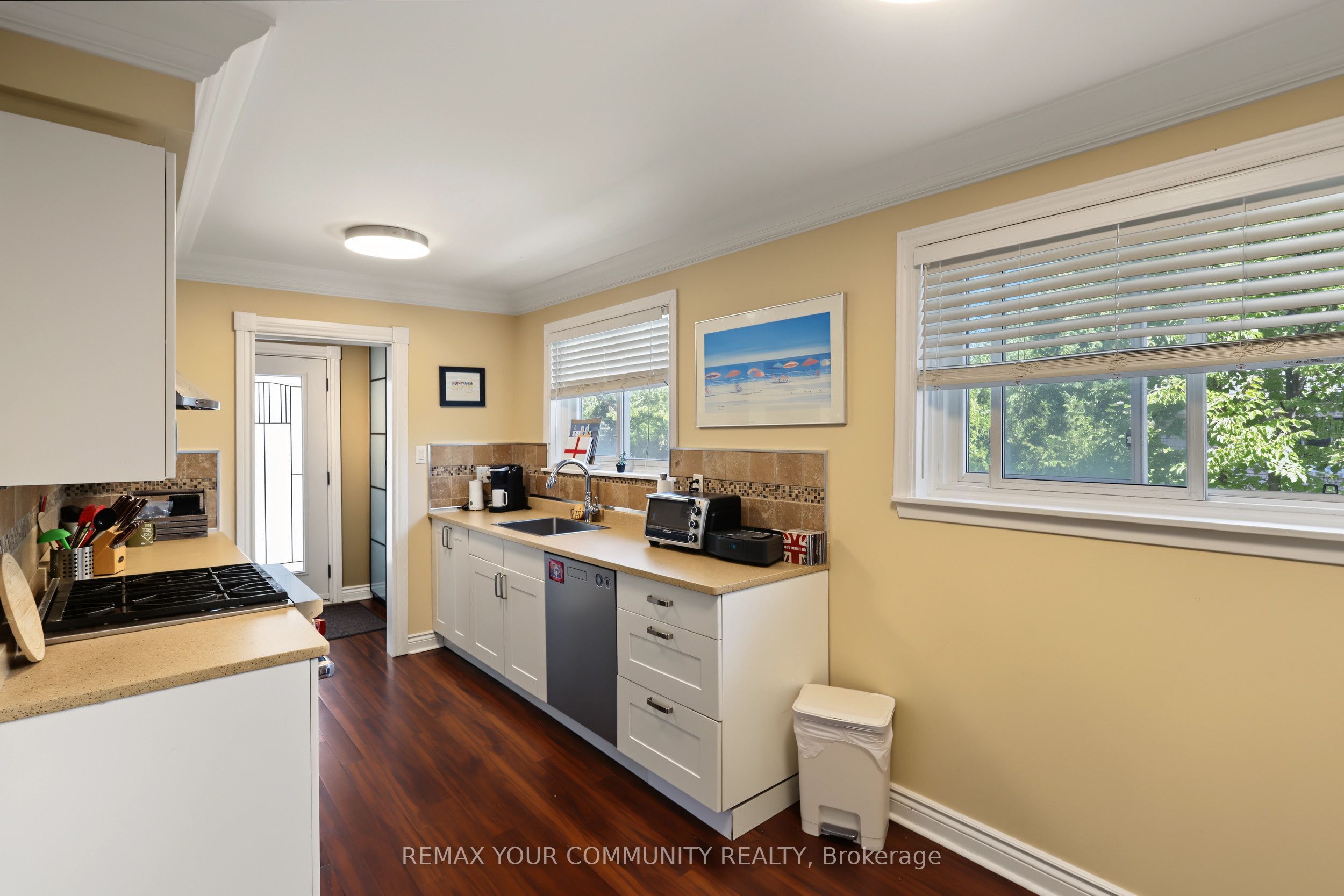 33 Mcdonald Drive Property Photo 11