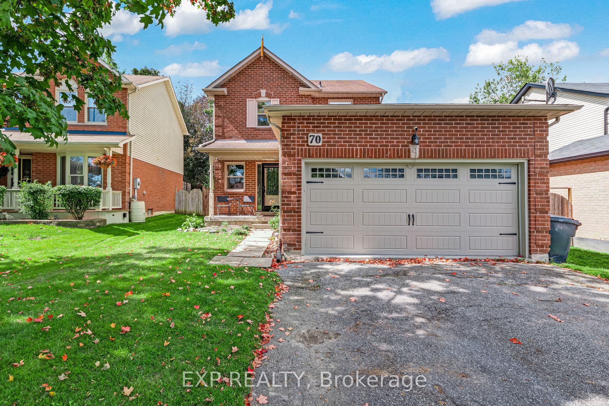 70 Natanya Boulevard Property Photo 1