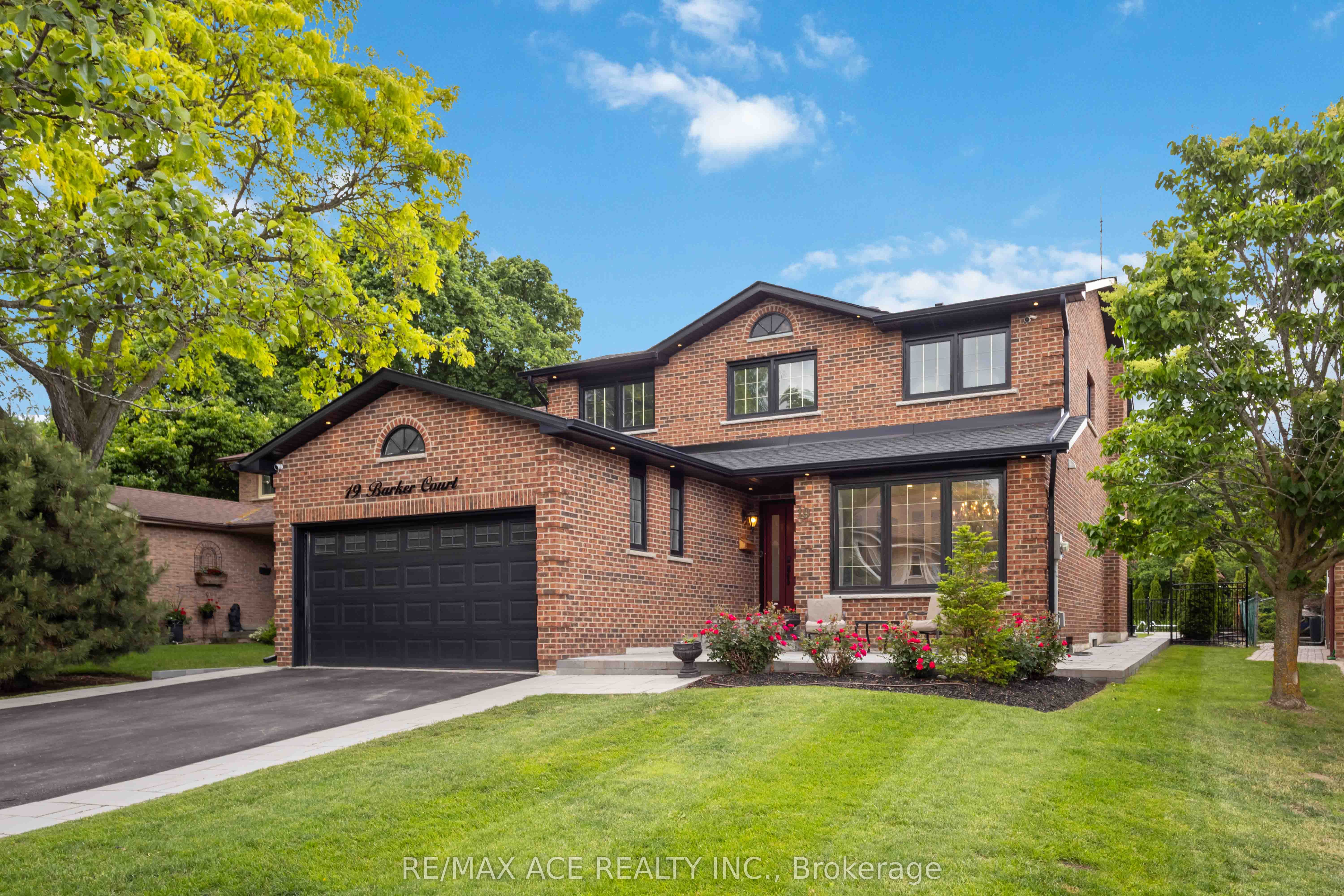 19 Barker Court Property Photo 2