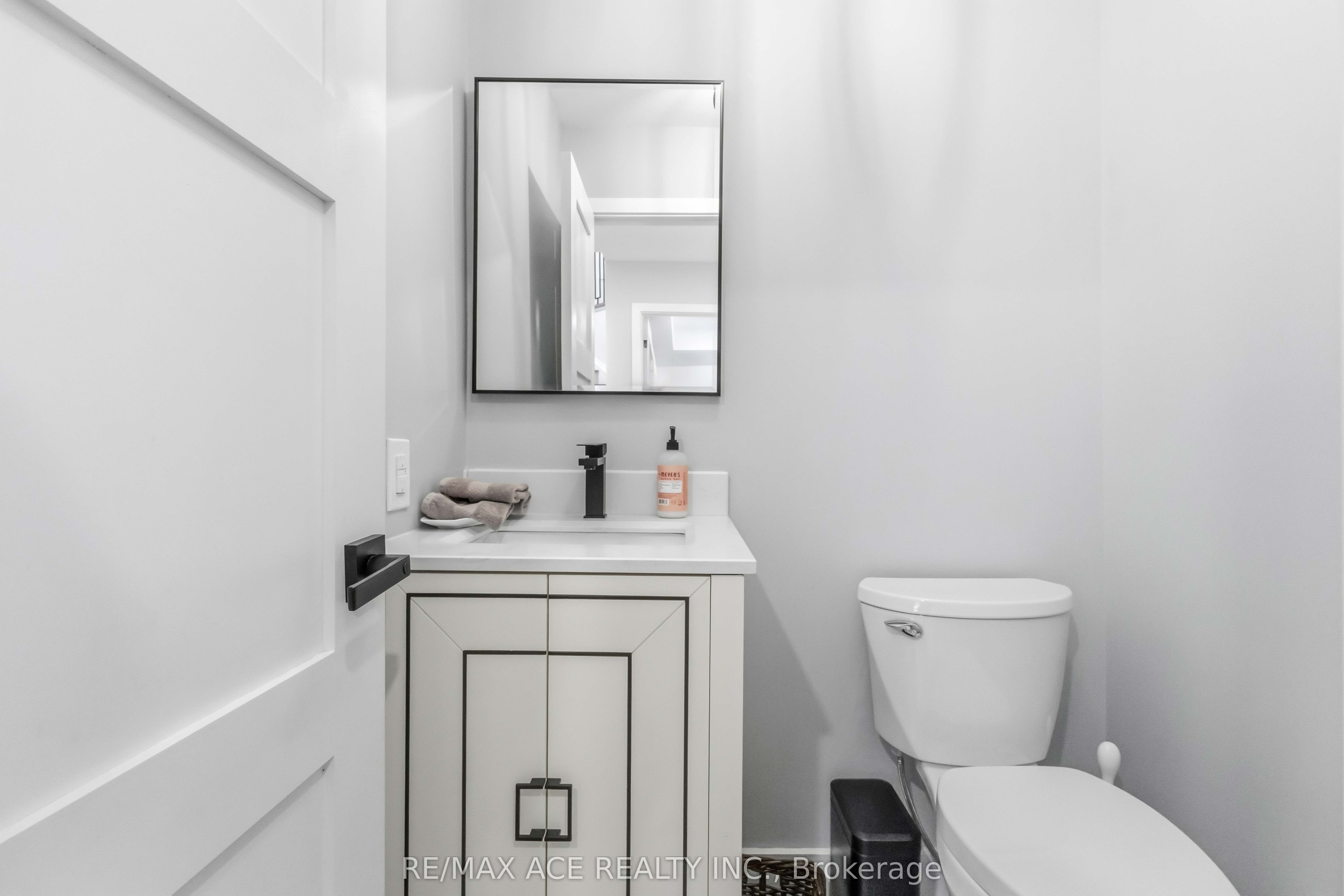 19 Barker Court Property Photo 24