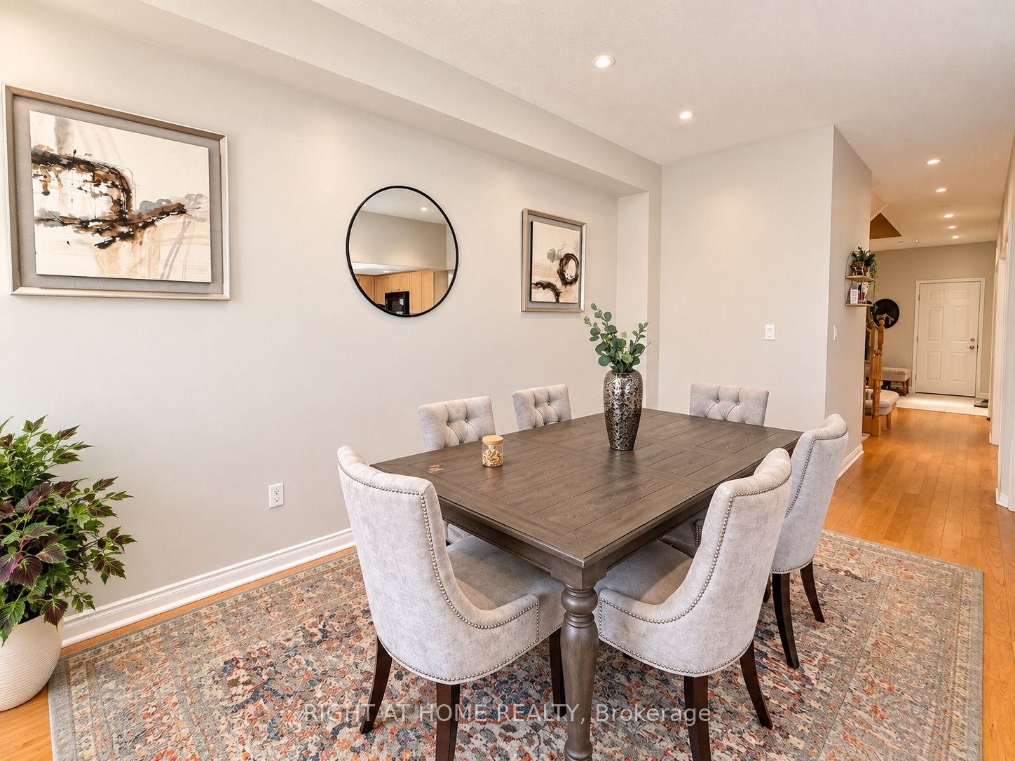 1 Ridgeway Court Property Photo 8