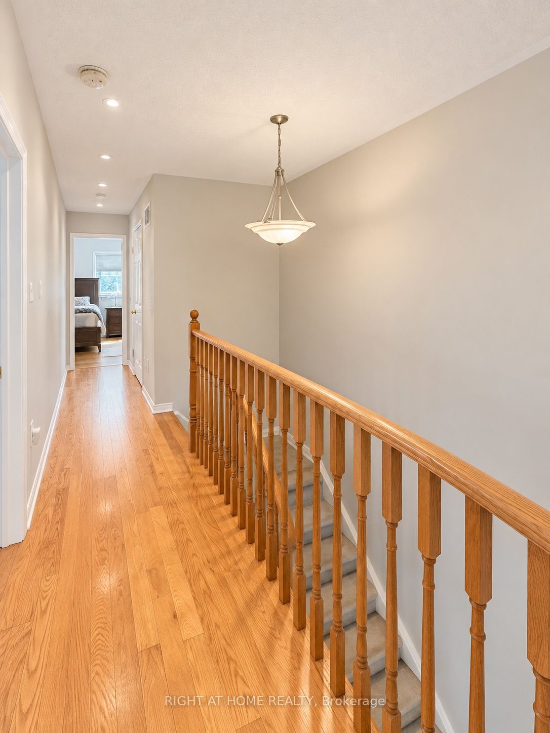1 Ridgeway Court Property Photo 13