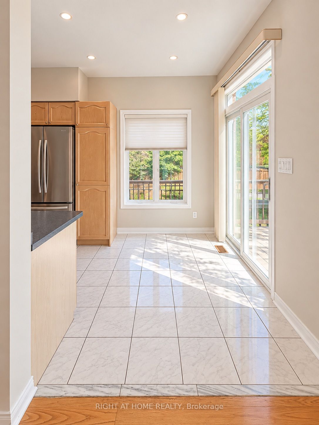 1 Ridgeway Court Property Photo 20