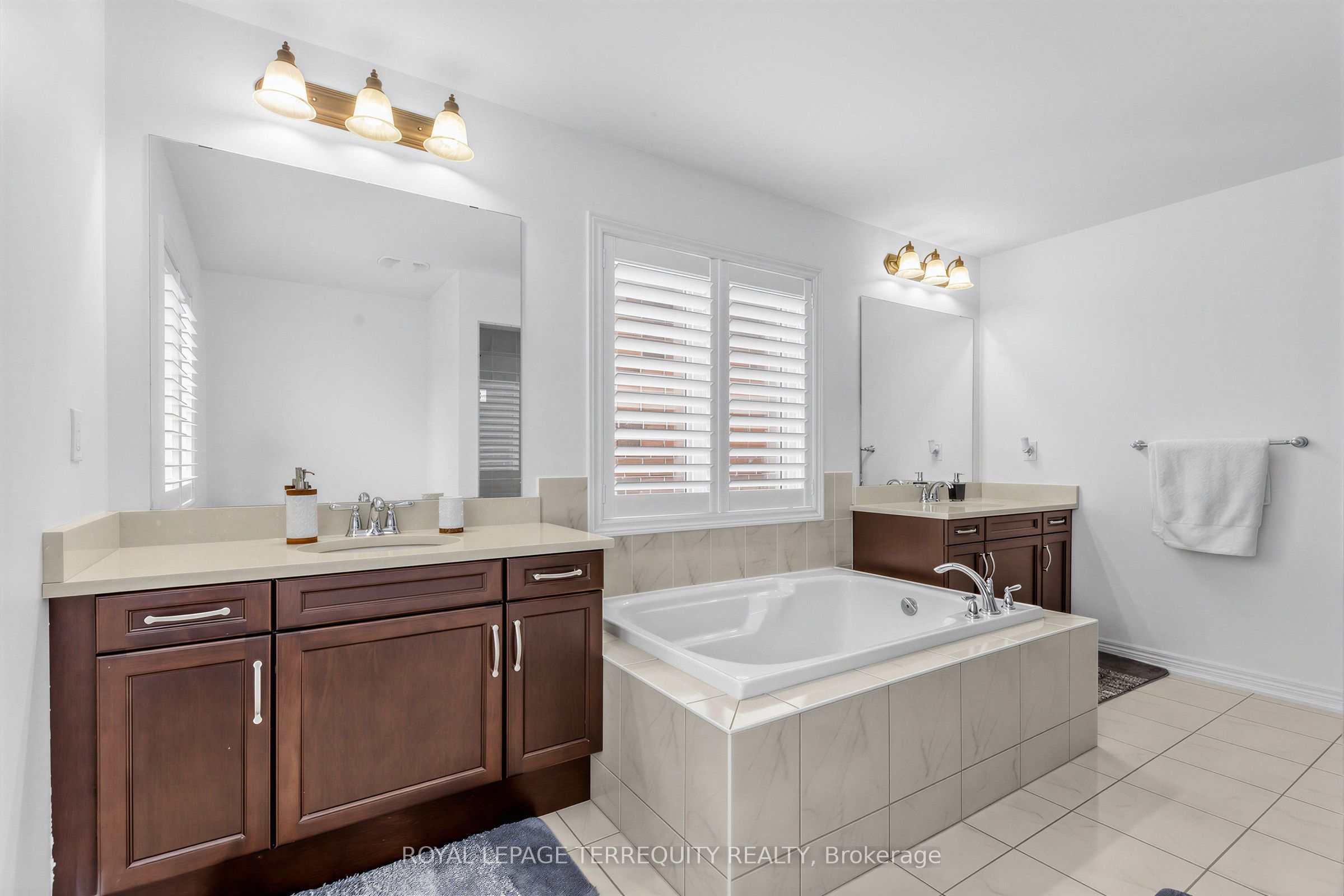 44 Headwind Boulevard Property Photo 19