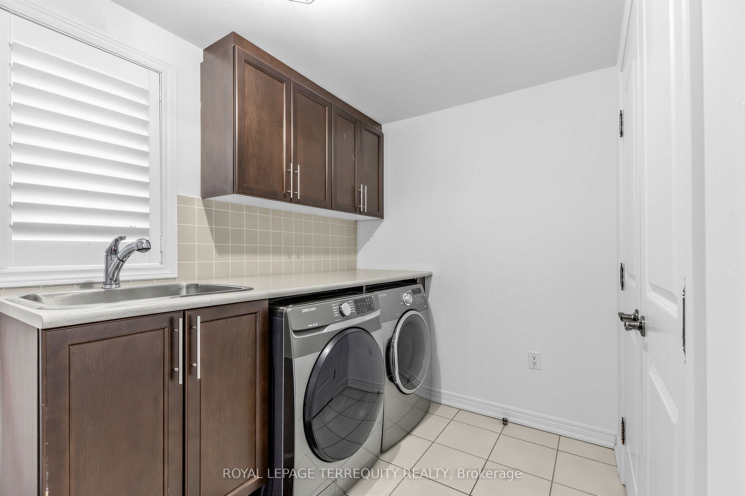 44 Headwind Boulevard Property Photo 26