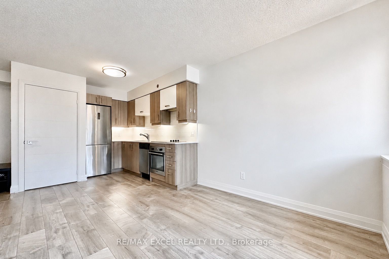 18 Uptown Drive 703 Property Photo 12